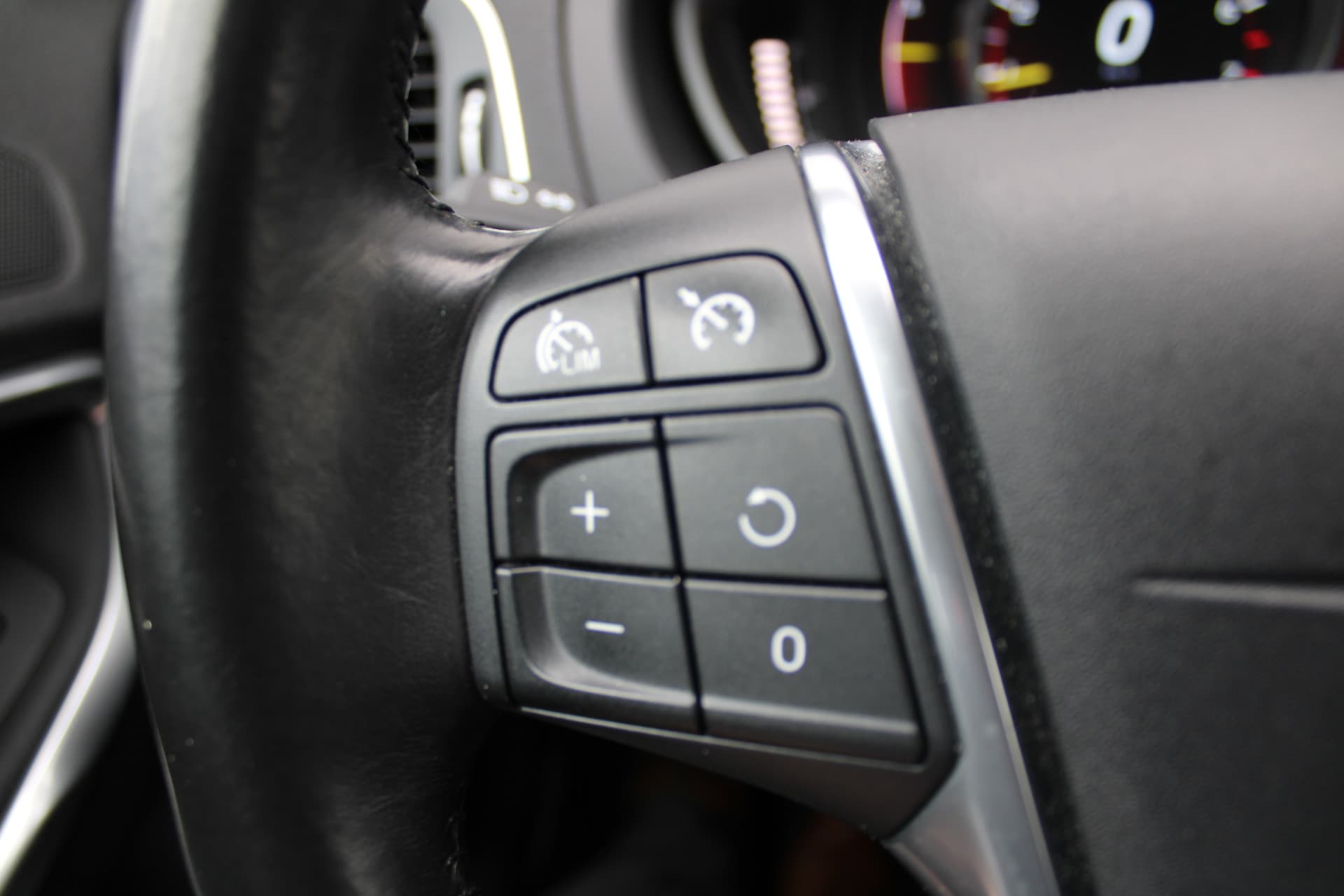 Volvo V40 T3 Automaat Momentum thumbnail 21