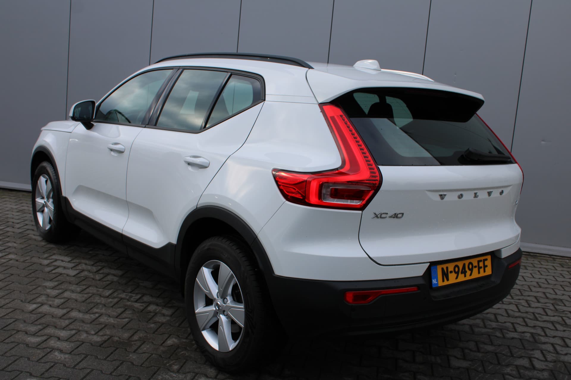 Volvo XC40 T4 aut. 190 pk thumbnail 7