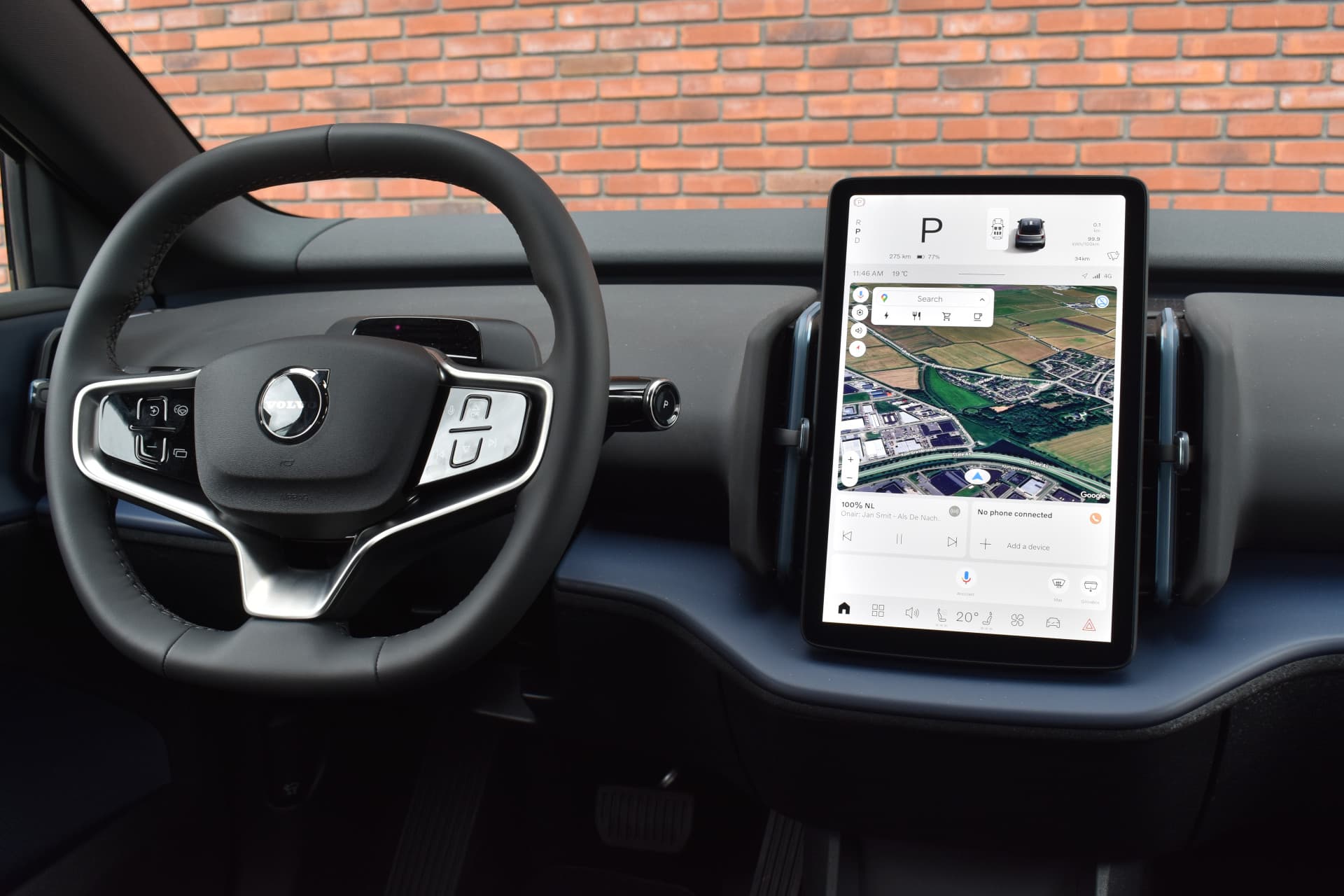 Volvo EX30 Extended Range 272PK Plus thumbnail 17