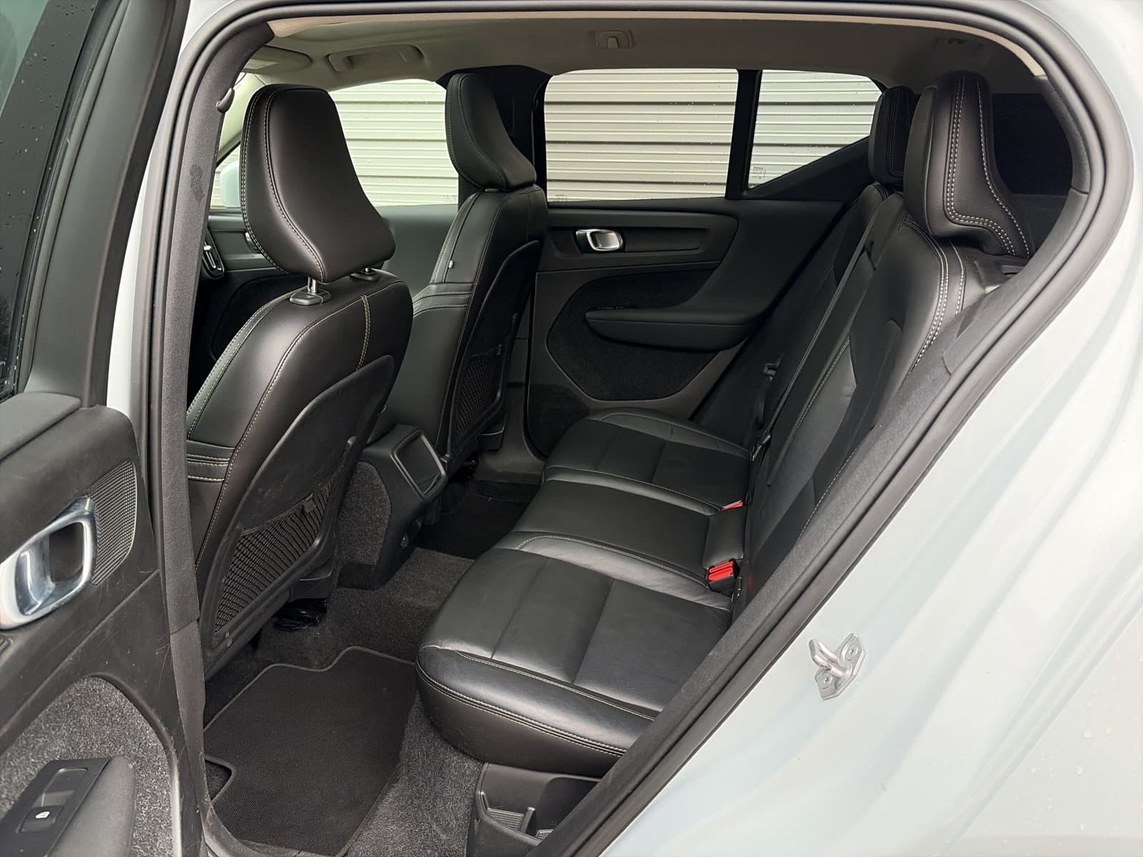 Volvo XC40 1.5 T3 Momentum Pro / Panoramdak / Lederen bekleding / 19" Velgen / thumbnail 12