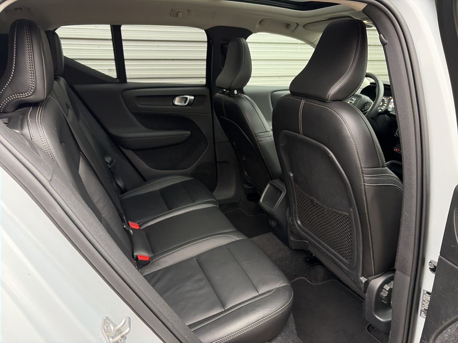 Volvo XC40 1.5 T3 Momentum Pro / Panoramdak / Lederen bekleding / 19" Velgen / thumbnail 13
