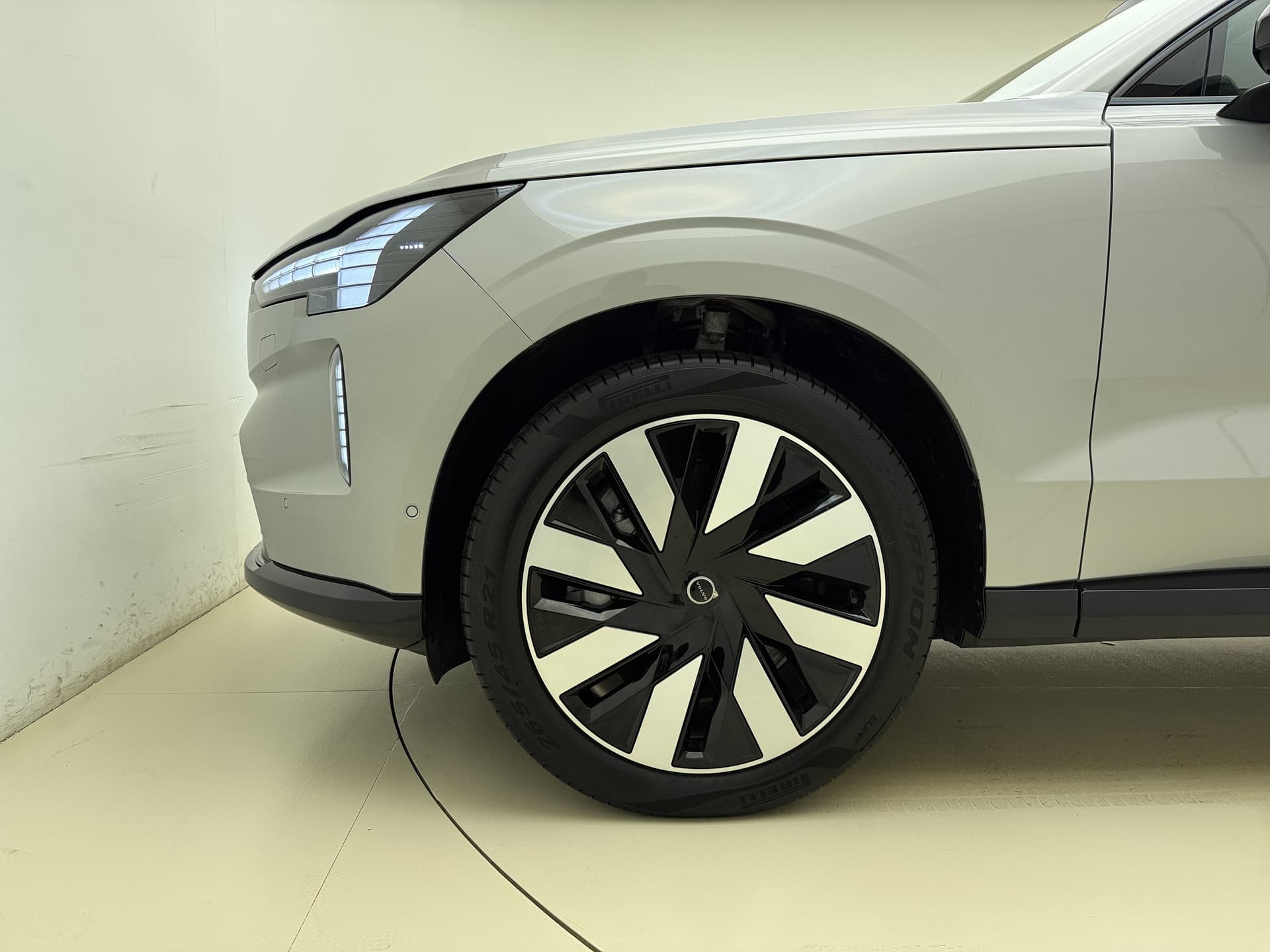 Volvo EX90 Twin Motor Performance Ultra 7p. / Luchtvering / Bowers&Wilkins Audio / 21'' / Stoelventilatie / Pilot Assist / Massage / Trekhaak / thumbnail 39