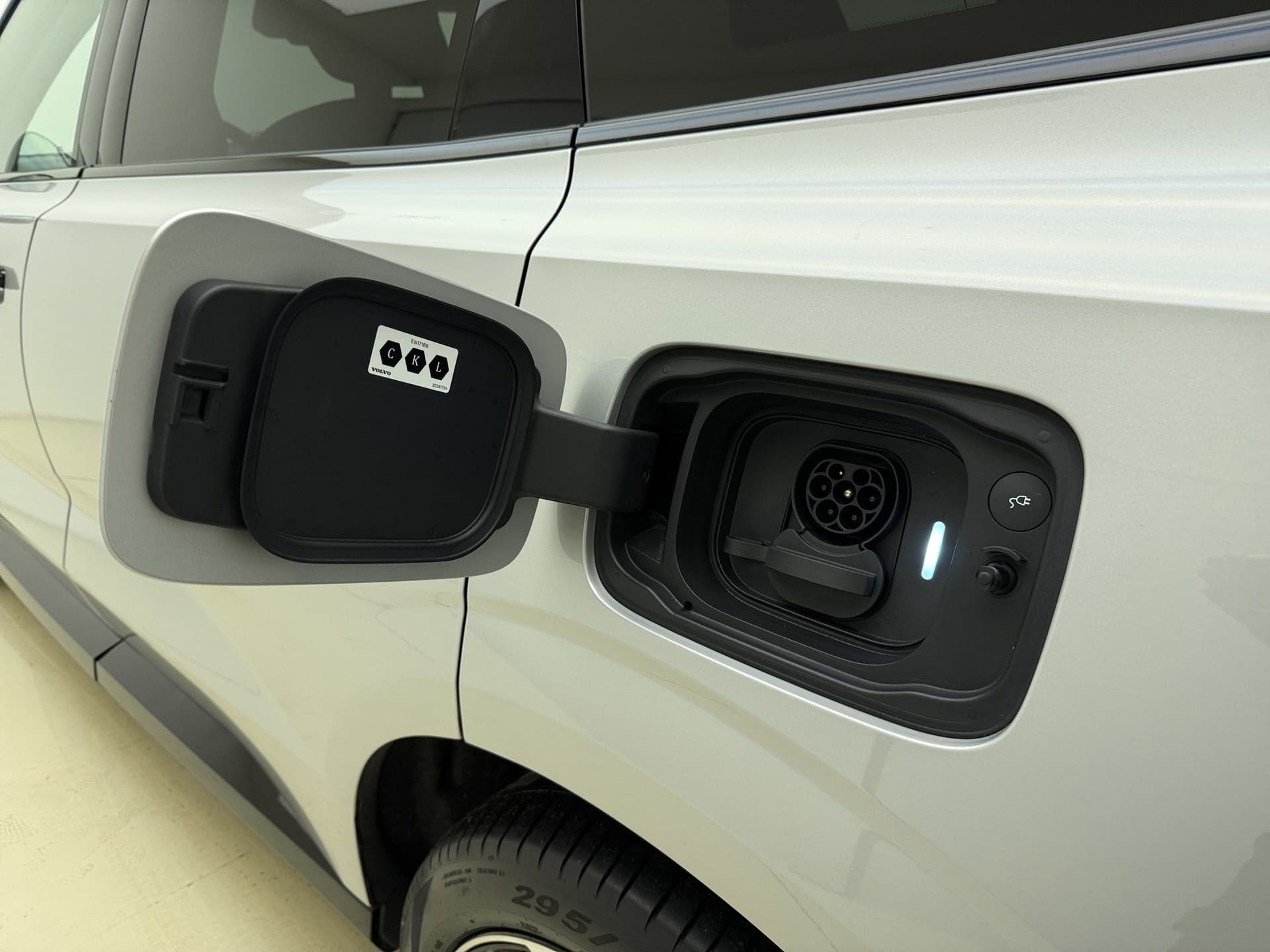 Volvo EX90 Twin Motor Performance Ultra 7p. / Luchtvering / Bowers&Wilkins Audio / 21'' / Stoelventilatie / Pilot Assist / Massage / Trekhaak / thumbnail 41