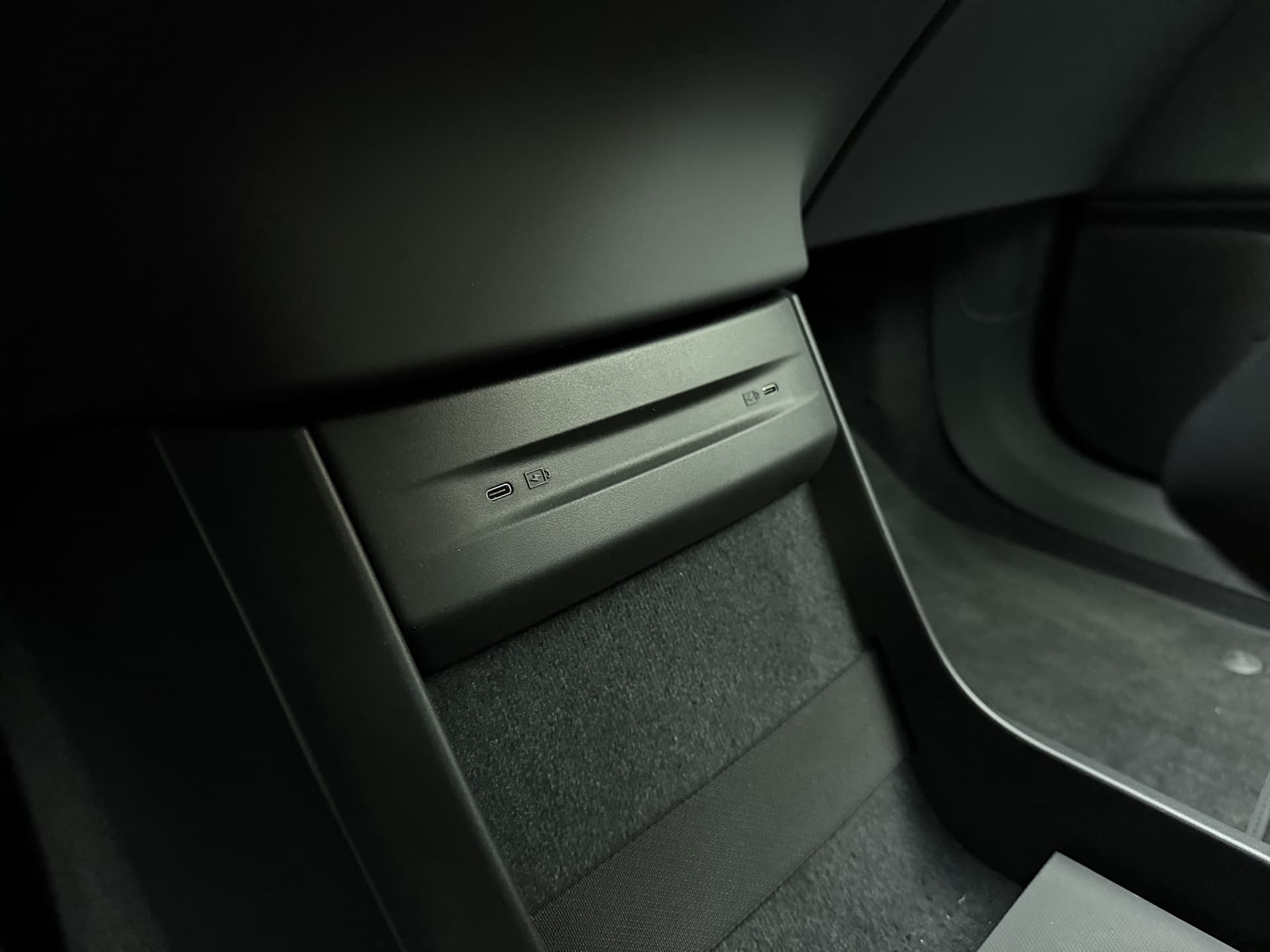 Volvo EX90 Twin Motor Performance Ultra 7p. / Luchtvering / Bowers&Wilkins Audio / 21'' / Stoelventilatie / Pilot Assist / Massage / Trekhaak / thumbnail 57