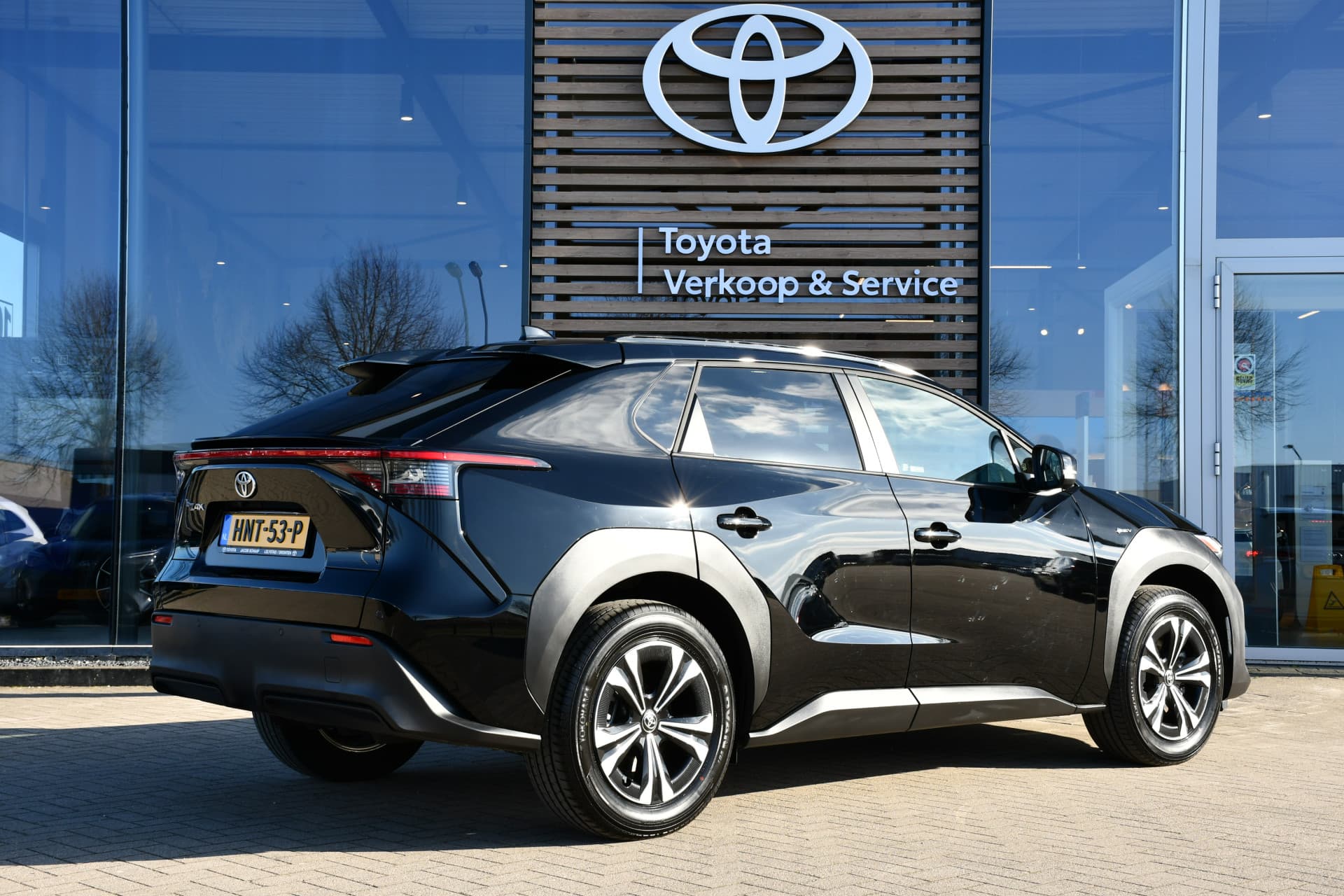 Toyota BZ4X Dynamic 71 kWh Automaat 204pk thumbnail 3