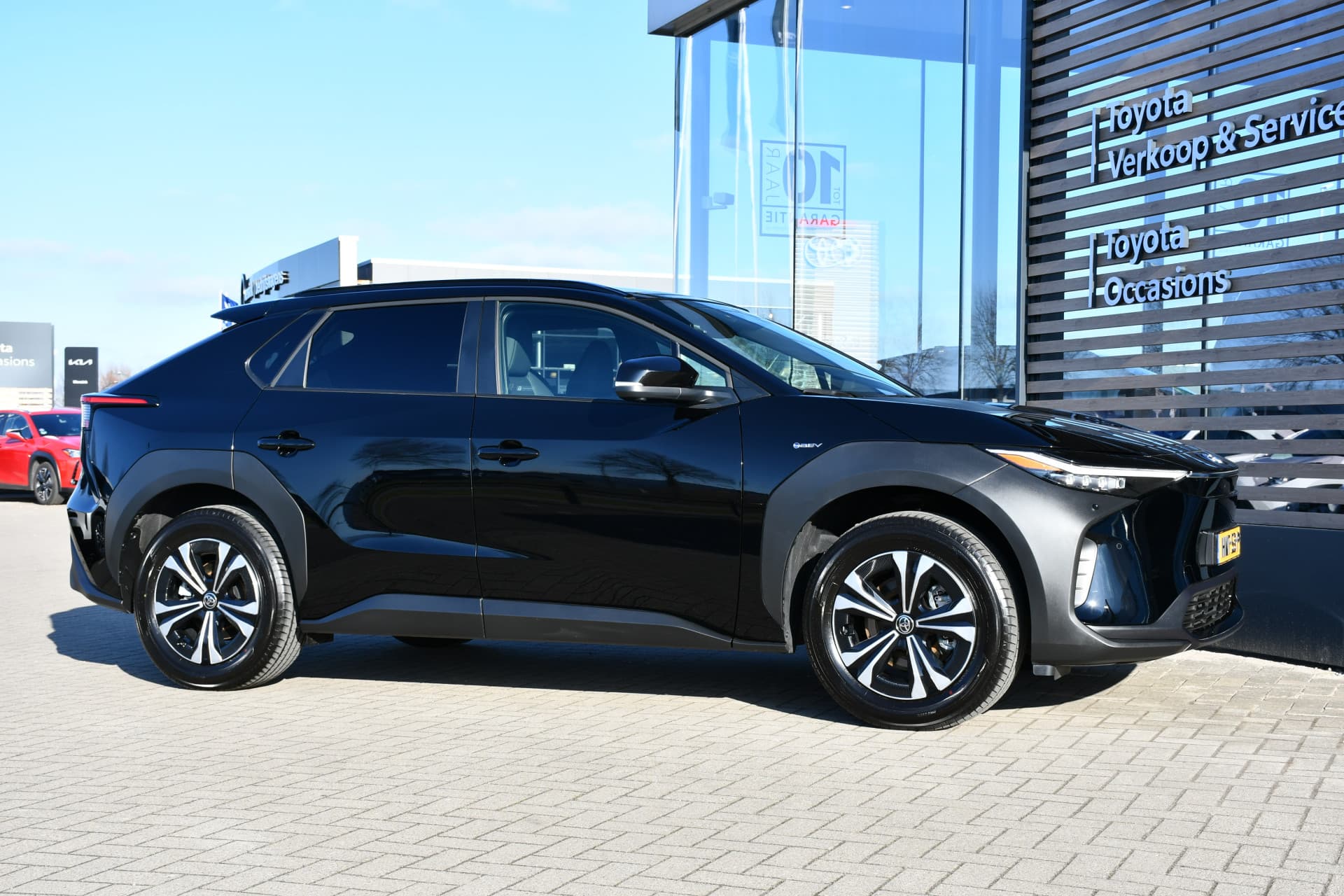 Toyota BZ4X Dynamic 71 kWh Automaat 204pk thumbnail 9