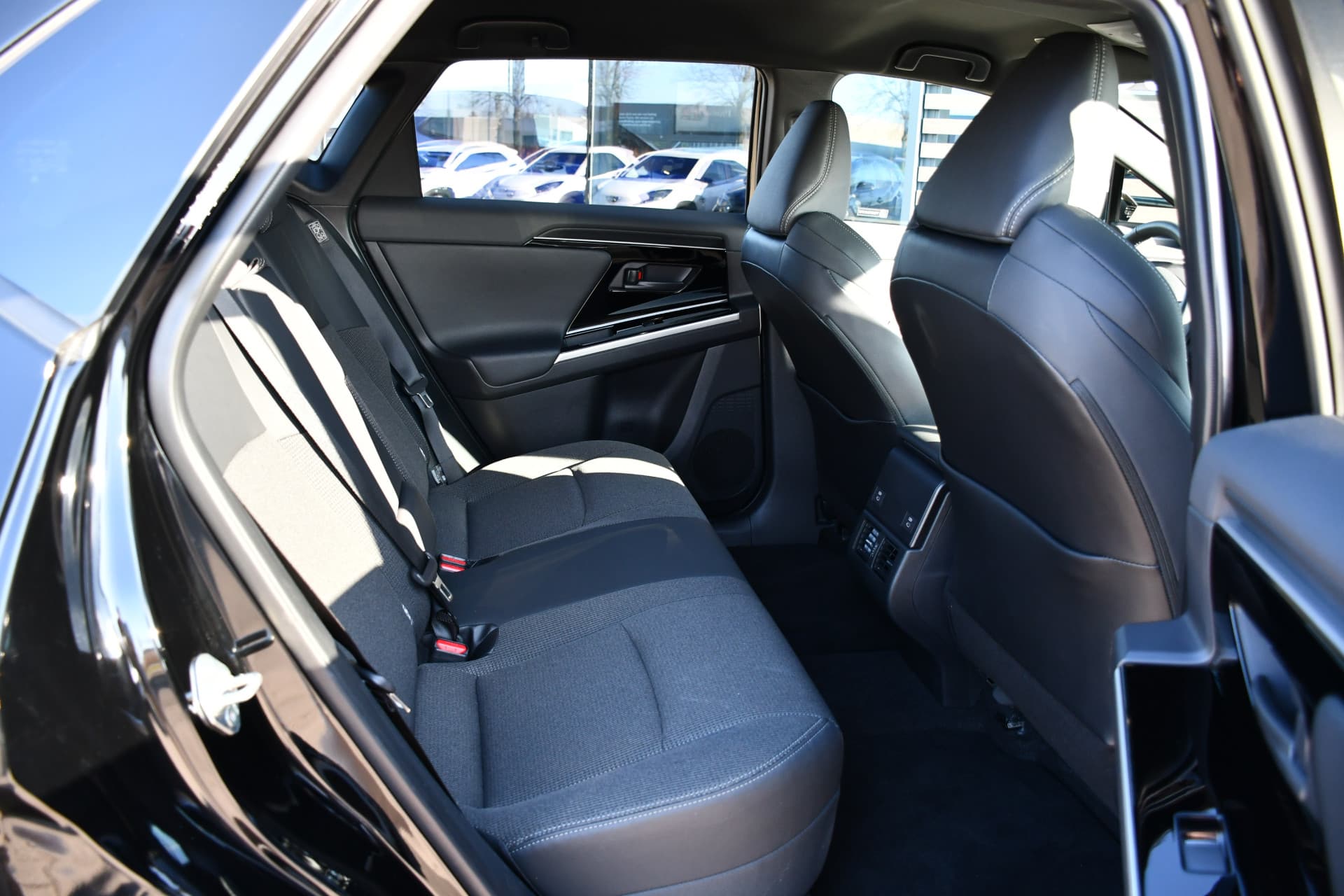 Toyota BZ4X Dynamic 71 kWh Automaat 204pk thumbnail 20