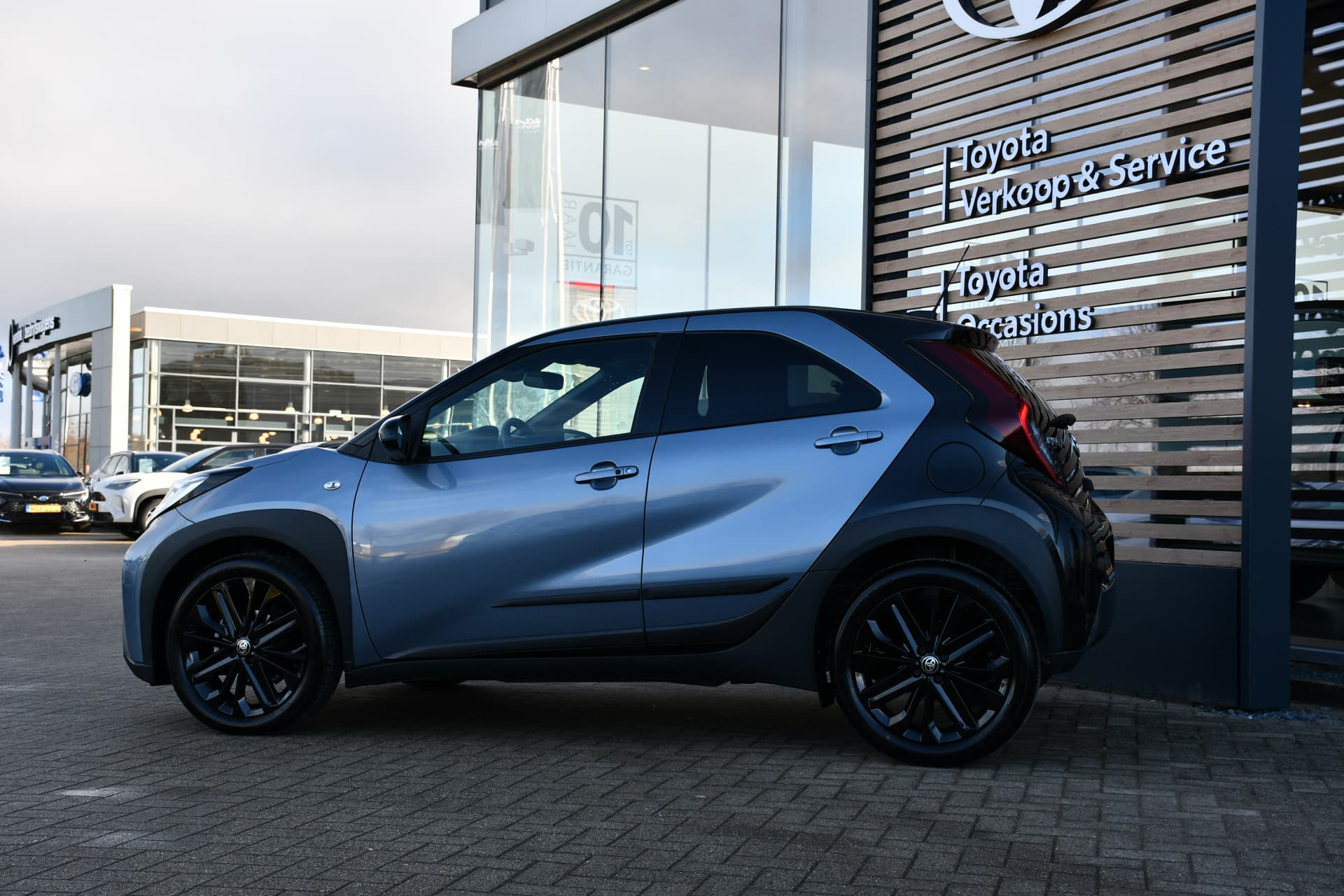 Toyota Aygo X 1.0 VVT-i S-CVT Premium Automaat 72pk thumbnail 6