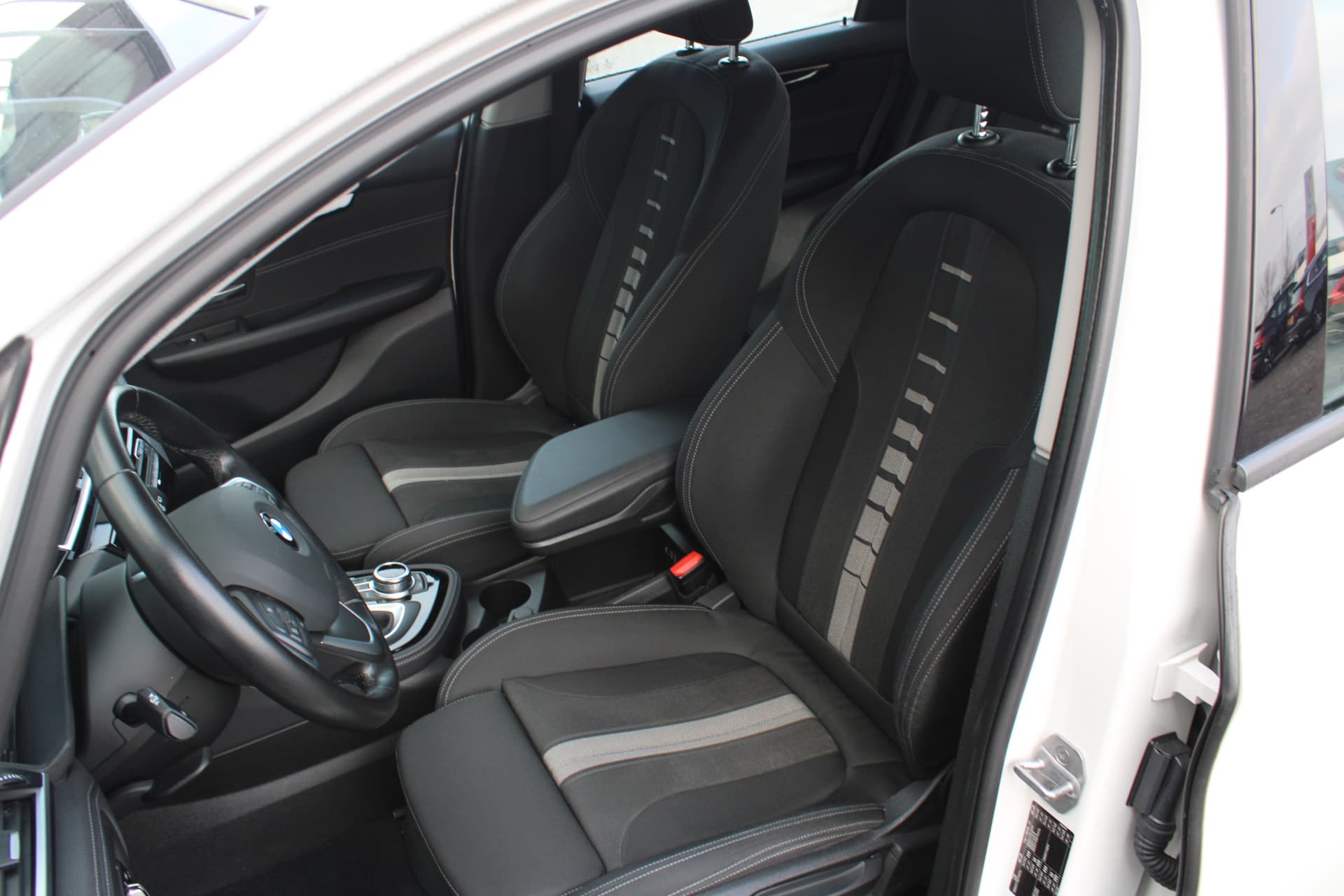 BMW 2 Serie Active Tourer 218i Corporate Lease Executive thumbnail 15