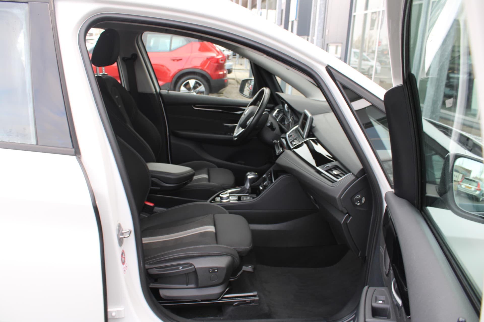 BMW 2 Serie Active Tourer 218i Corporate Lease Executive thumbnail 40