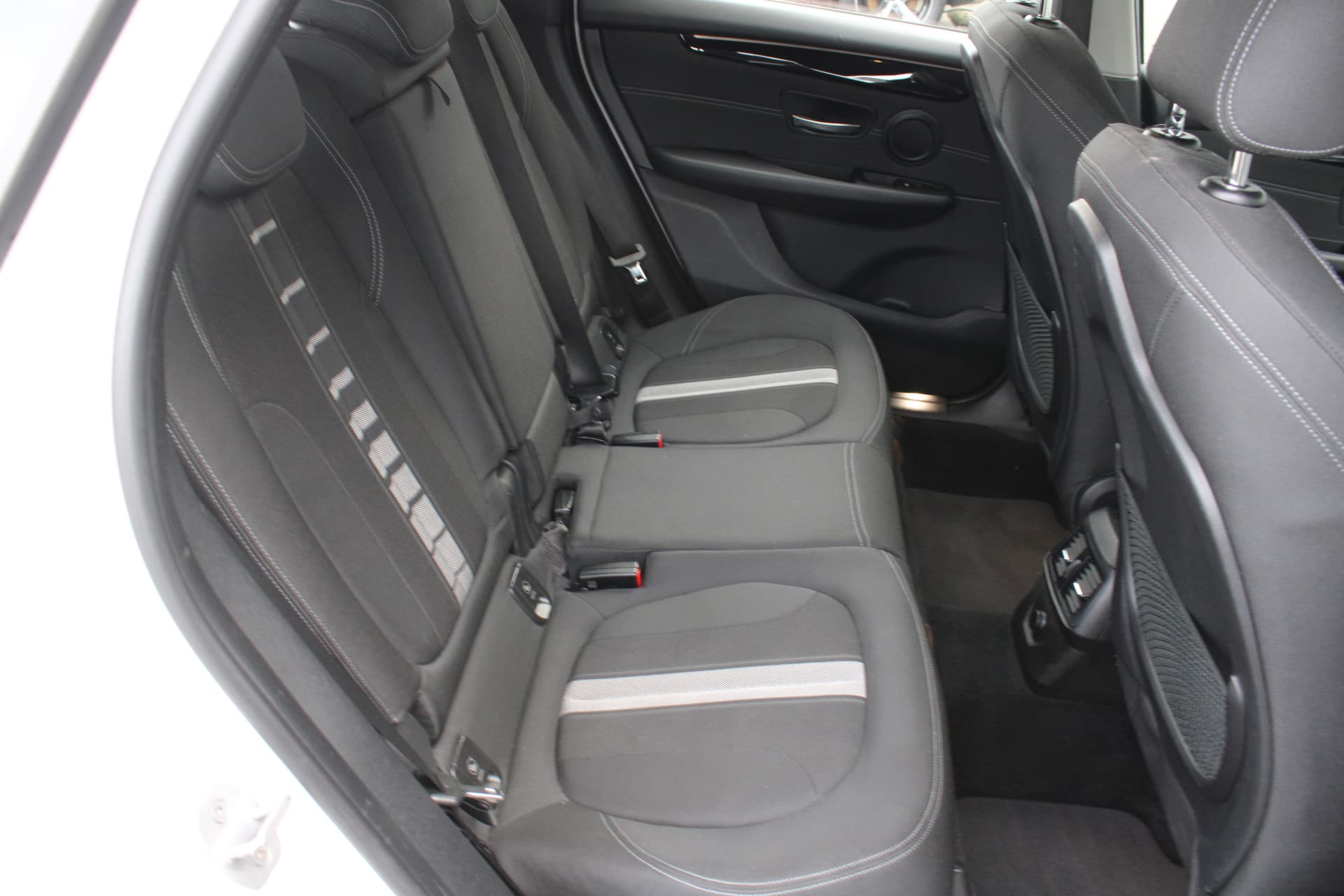 BMW 2 Serie Active Tourer 218i Corporate Lease Executive thumbnail 42