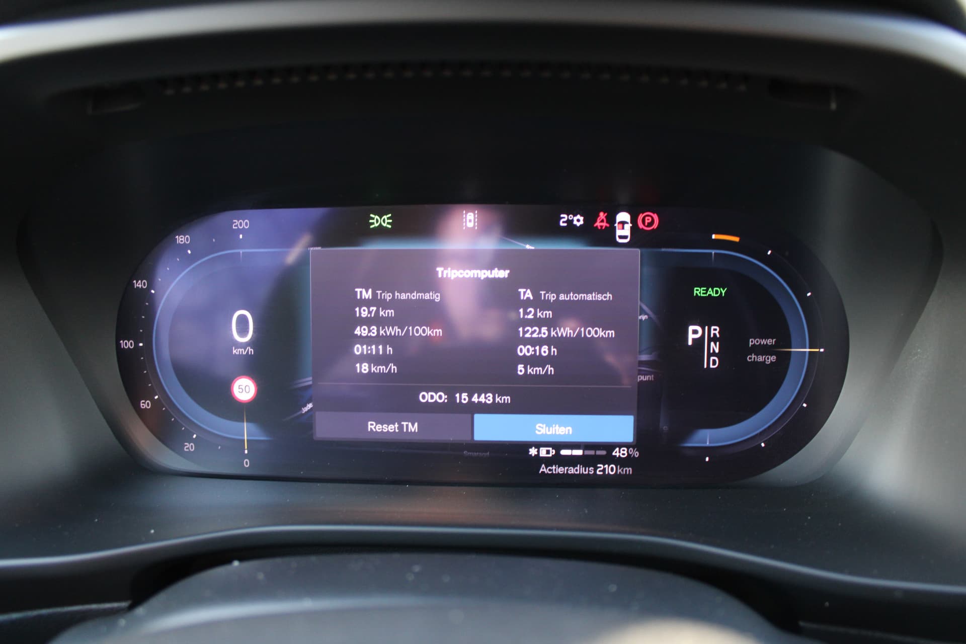 Volvo XC40 Twin Motor Plus 82 kWh thumbnail 19