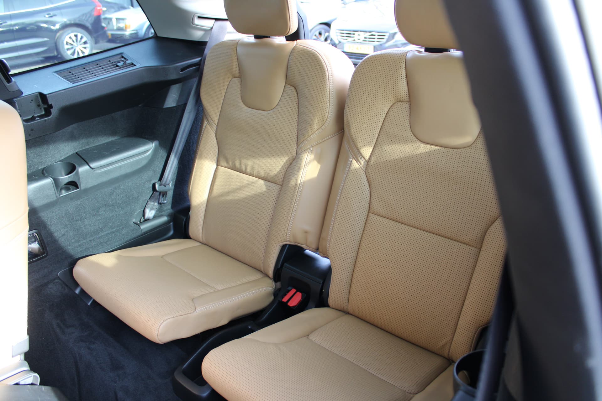 Volvo XC90 T8 Twin Engine AWD Inscription thumbnail 7