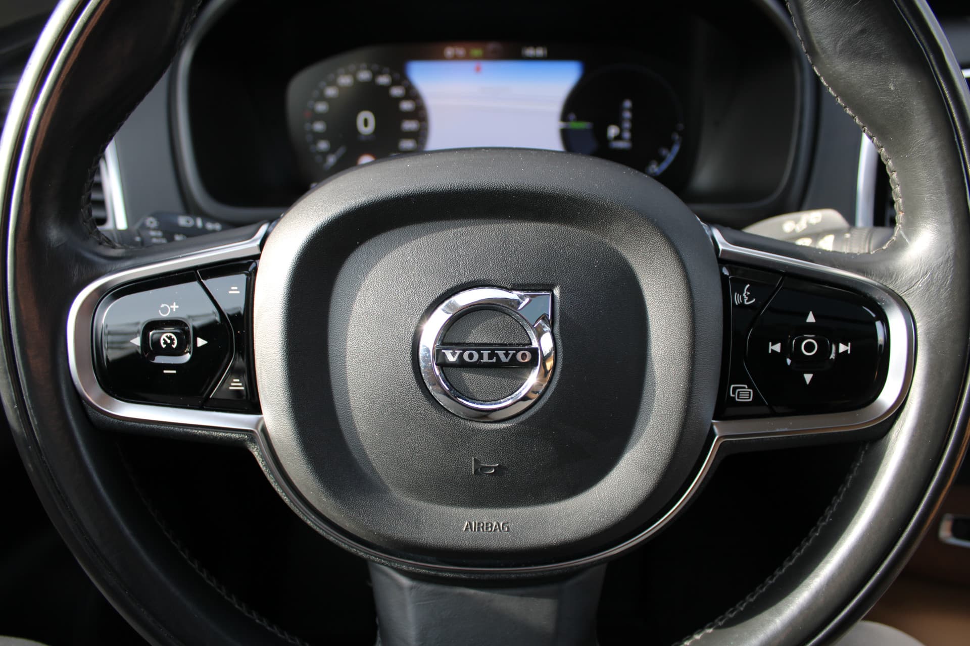 Volvo XC90 T8 Twin Engine AWD Inscription thumbnail 33