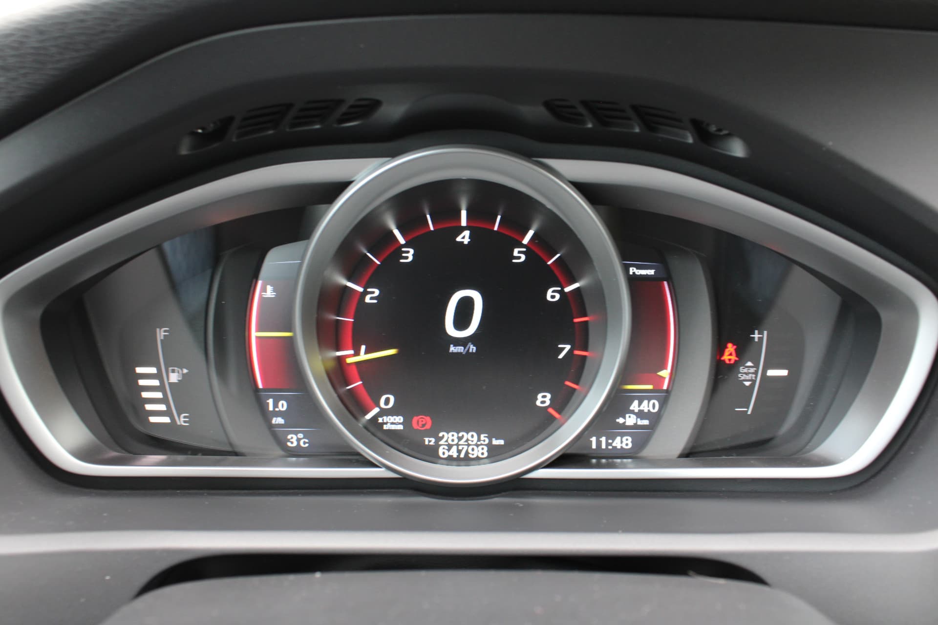 Volvo V40 Cross Country T3 Momentum thumbnail 21