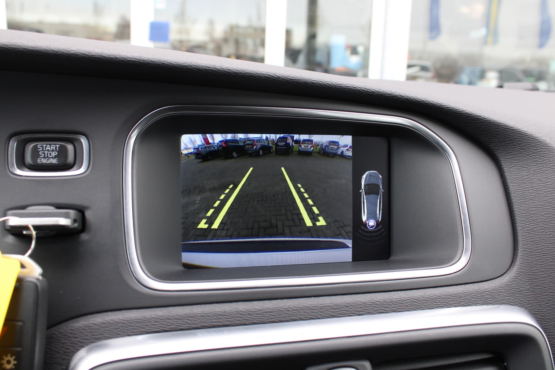 Volvo V40 Cross Country T3 Momentum thumbnail 26