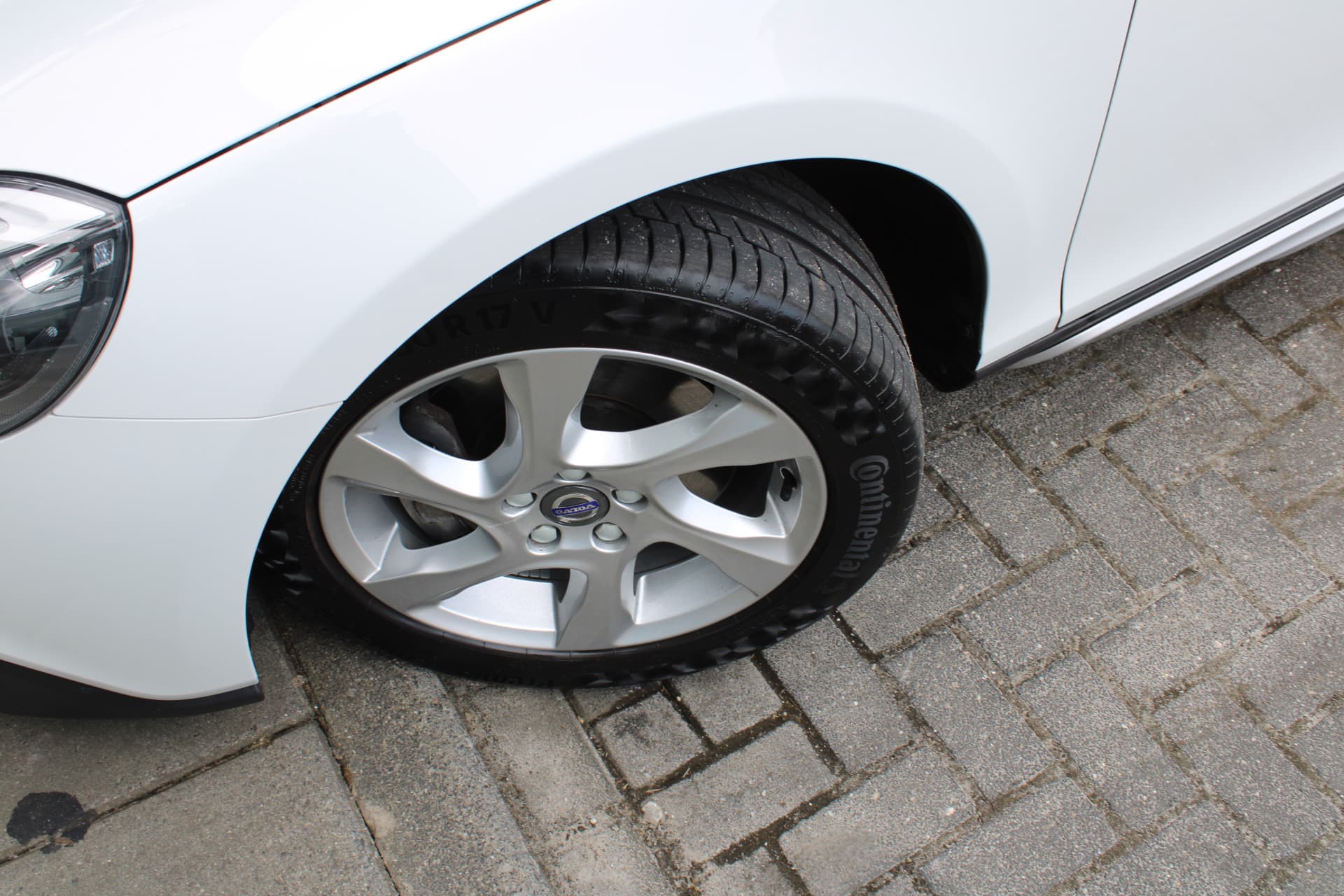 Volvo V40 Cross Country T3 Momentum thumbnail 51