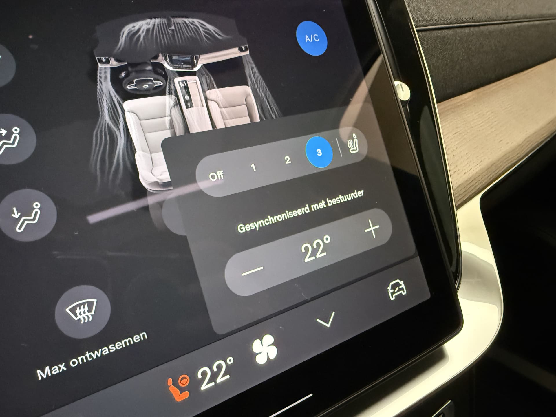 Volvo XC90 T8 455pk AWD Ultra Dark / €7500,- voordeel korting / NIEUW / DIRECT LEVERBAAR / MY26 / Luchtvering / El. Trekhaak / Getint glas / thumbnail 18