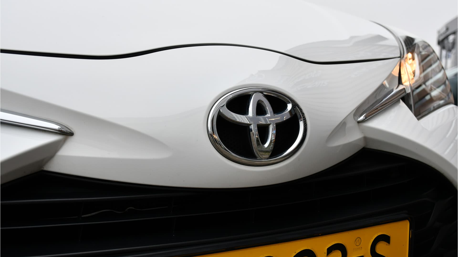 Toyota Yaris 1.5 VVT-i Aspiration Handgeschakeld 111pk thumbnail 23