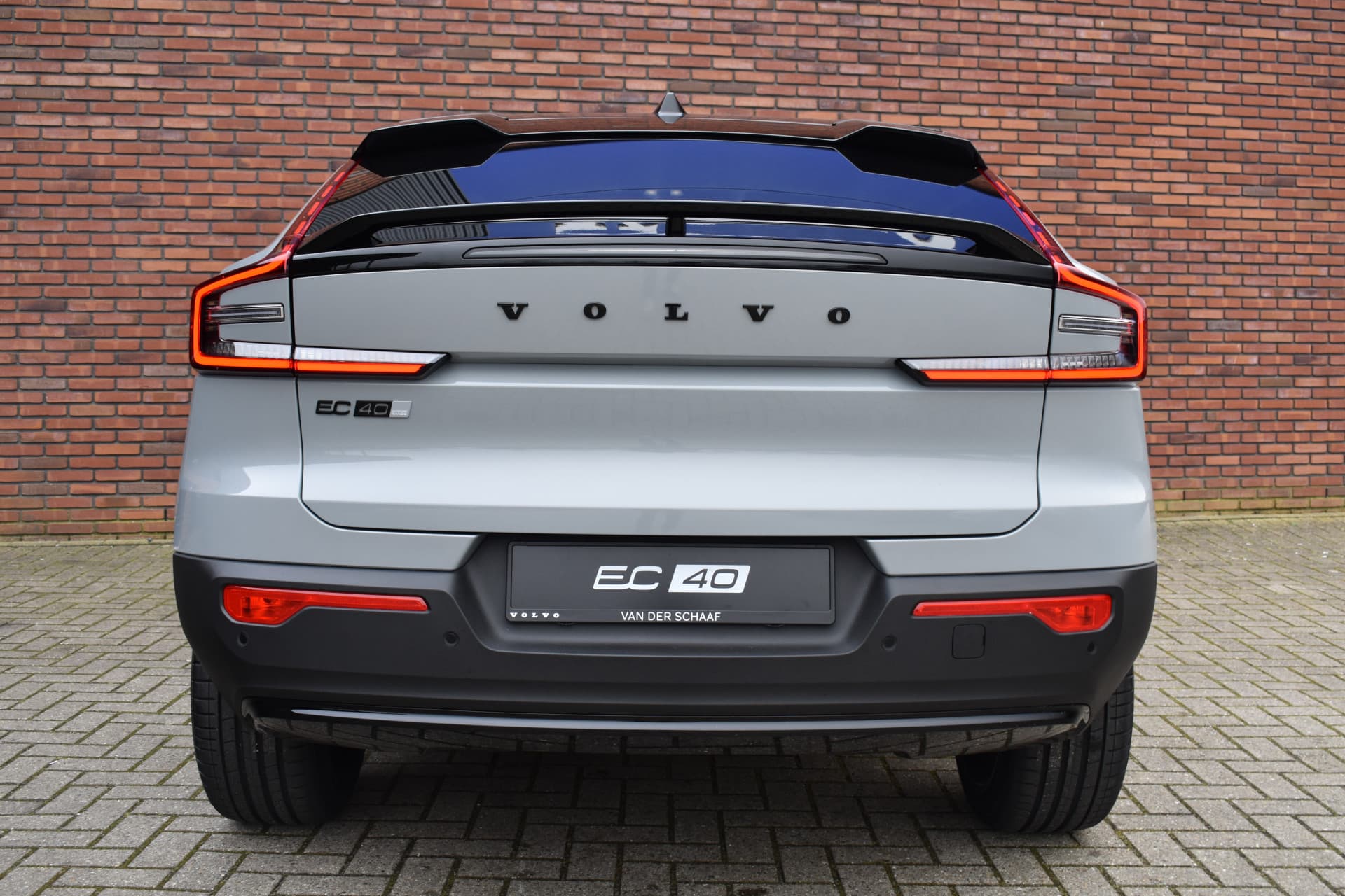 Volvo EC40 Extended Range 252PK Ultra Black Edition Europa 82 kWh null thumbnail 12