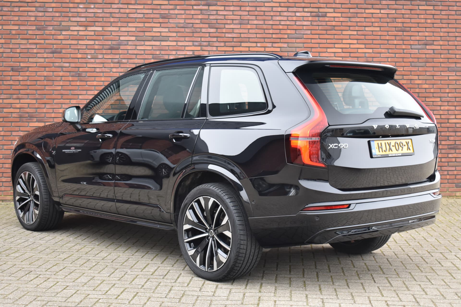Volvo XC90 T8 455PK Plug-in hybrid AWD Ultra Dark thumbnail 3