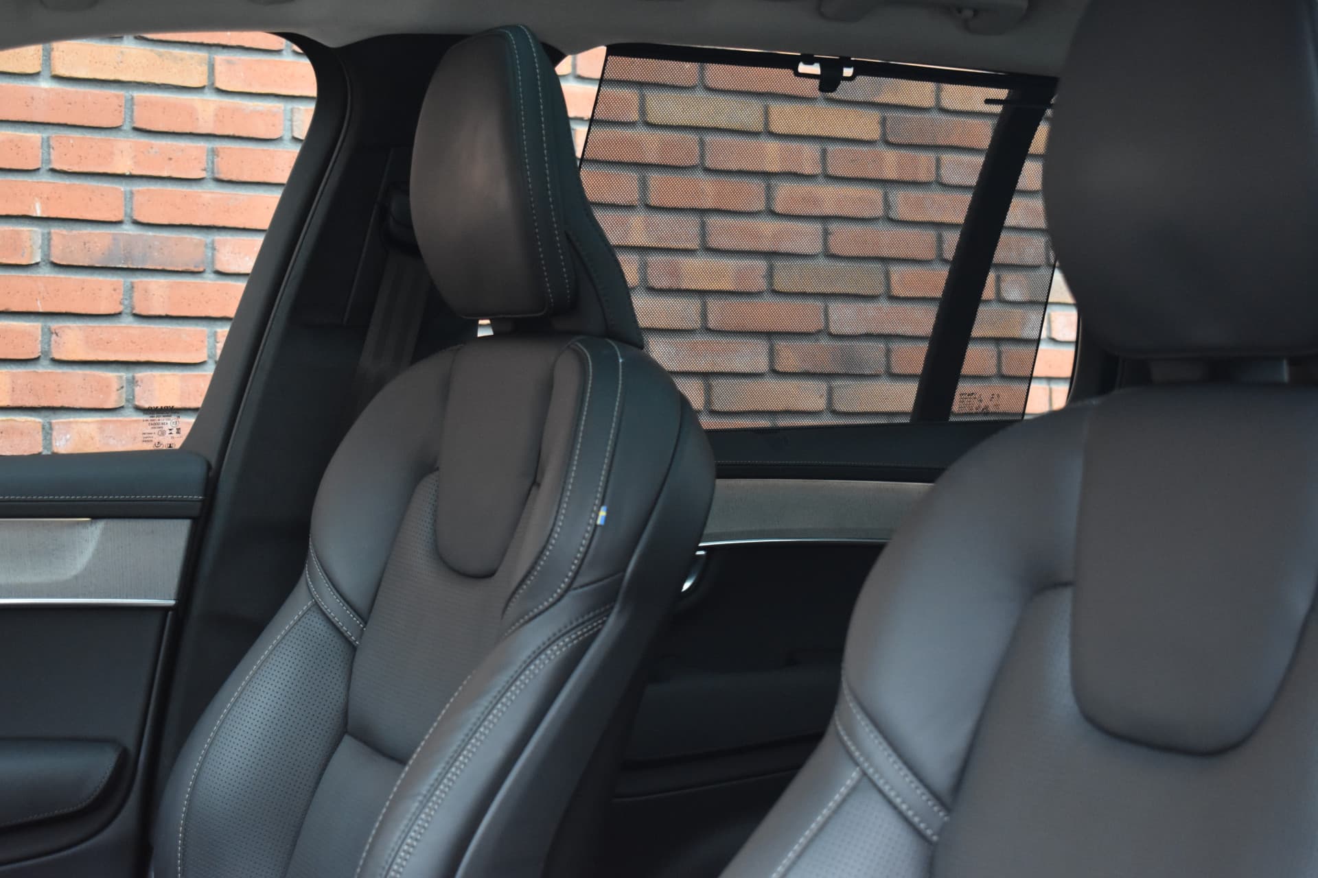 Volvo XC90 T8 455PK Plug-in hybrid AWD Ultra Dark thumbnail 6