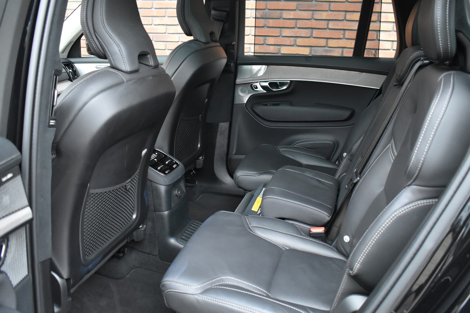 Volvo XC90 T8 455PK Plug-in hybrid AWD Ultra Dark thumbnail 8