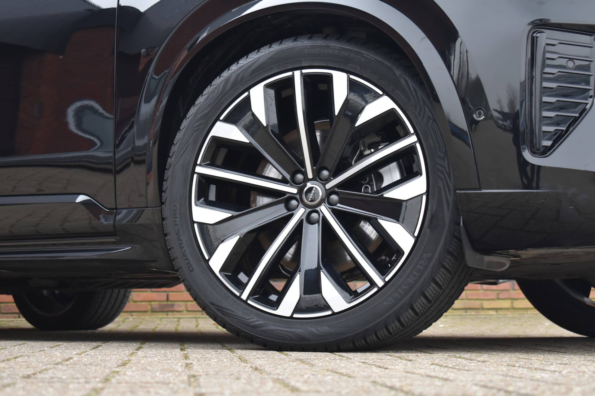 Volvo XC90 T8 455PK Plug-in hybrid AWD Ultra Dark thumbnail 12