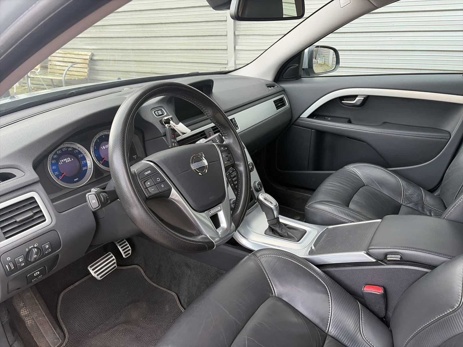 Volvo V70 T4 R-Edition Automaat / Plus Line / Dakrails / Trekhaak / thumbnail 11