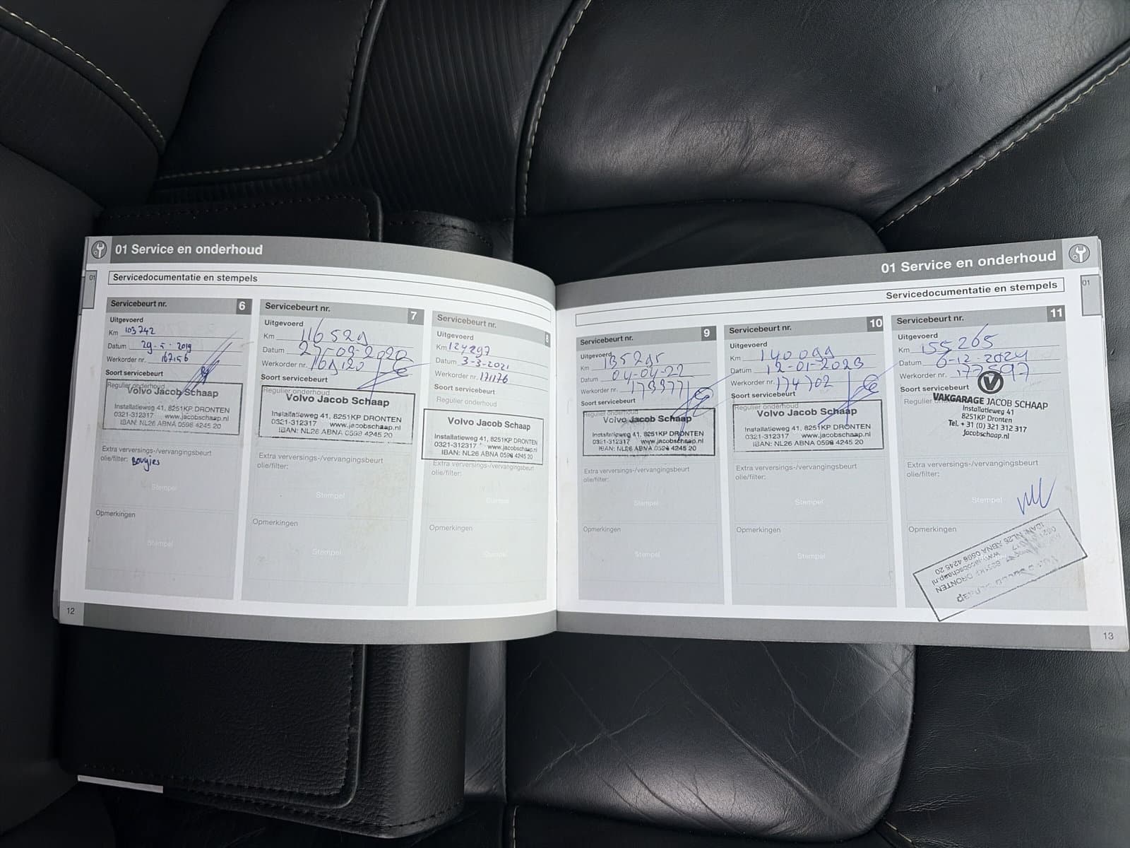 Volvo V70 T4 R-Edition Automaat / Plus Line / Dakrails / Trekhaak / thumbnail 24