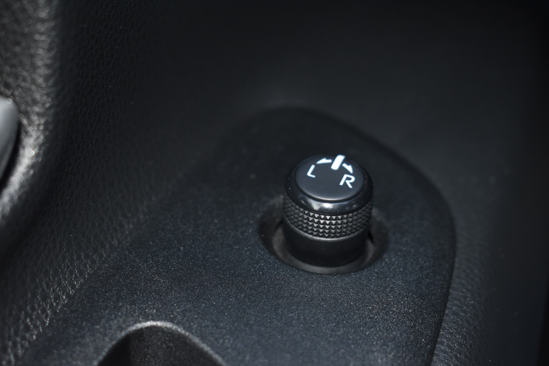 Toyota Aygo X 1.0 VVT-i S-CVT First Limited Automaat 72pk thumbnail 11