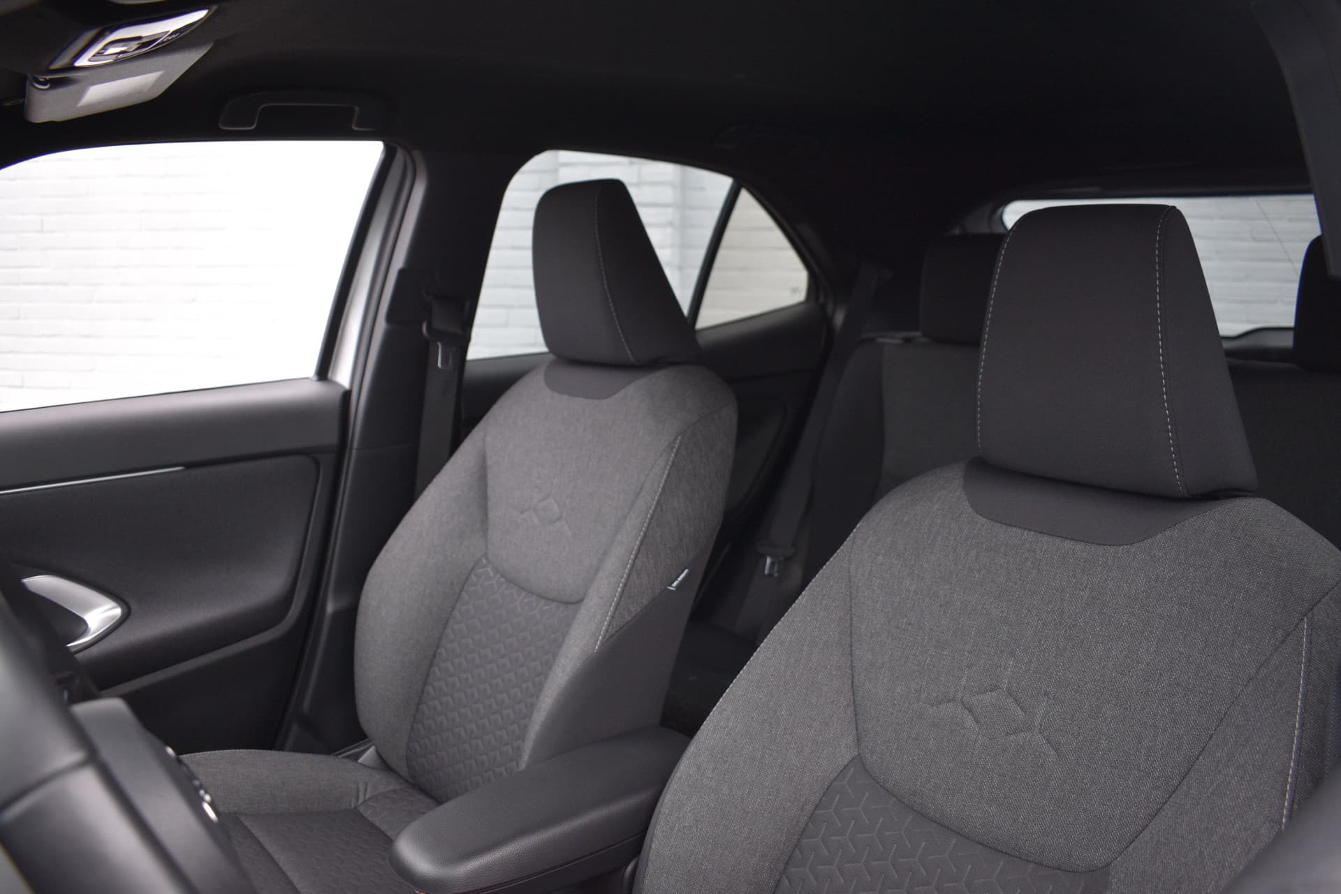 Toyota Yaris Cross 1.5 Hybrid Dynamic Limited Automaat 116pk thumbnail 6