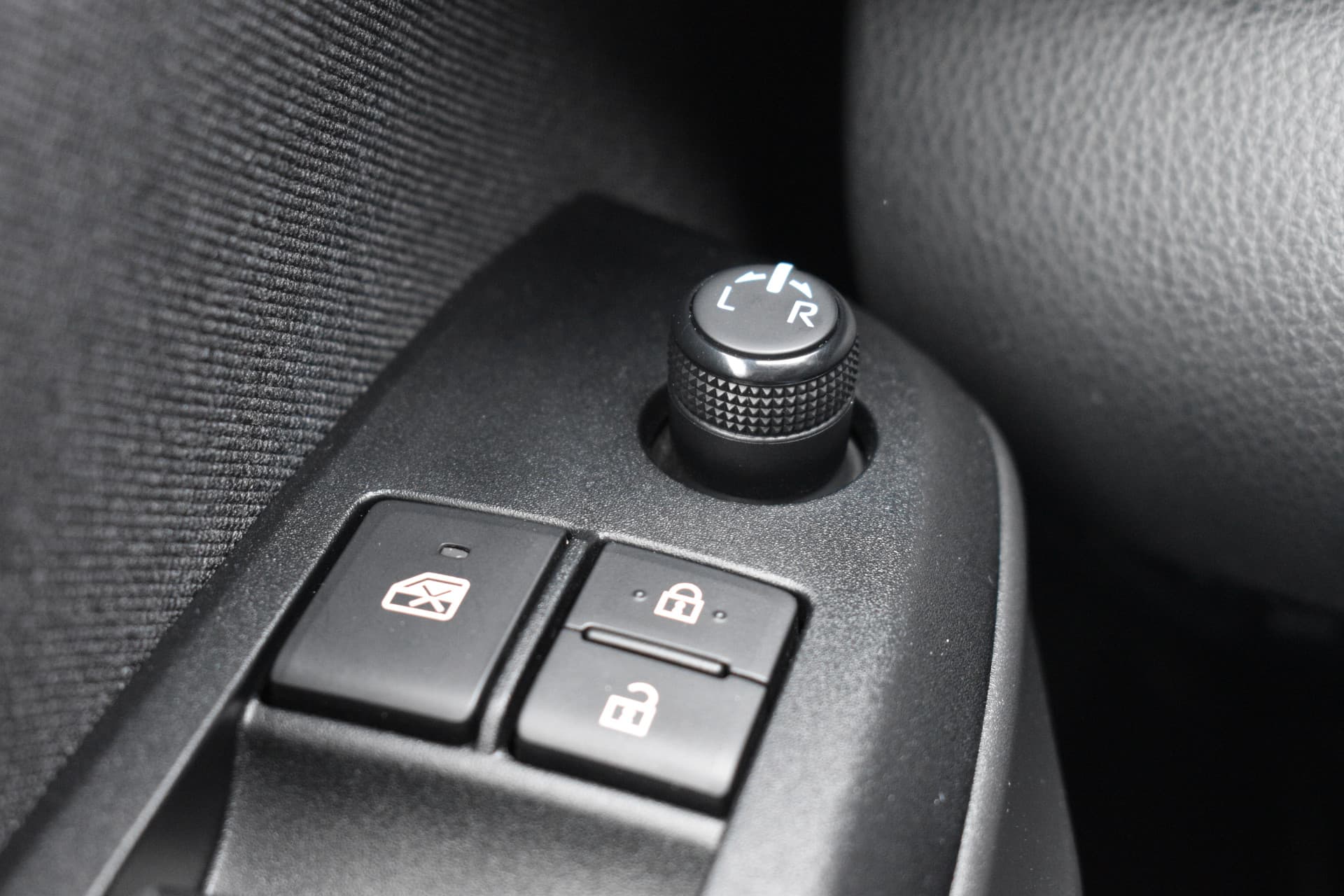 Toyota Yaris Cross 1.5 Hybrid Dynamic Limited Automaat 116pk thumbnail 9