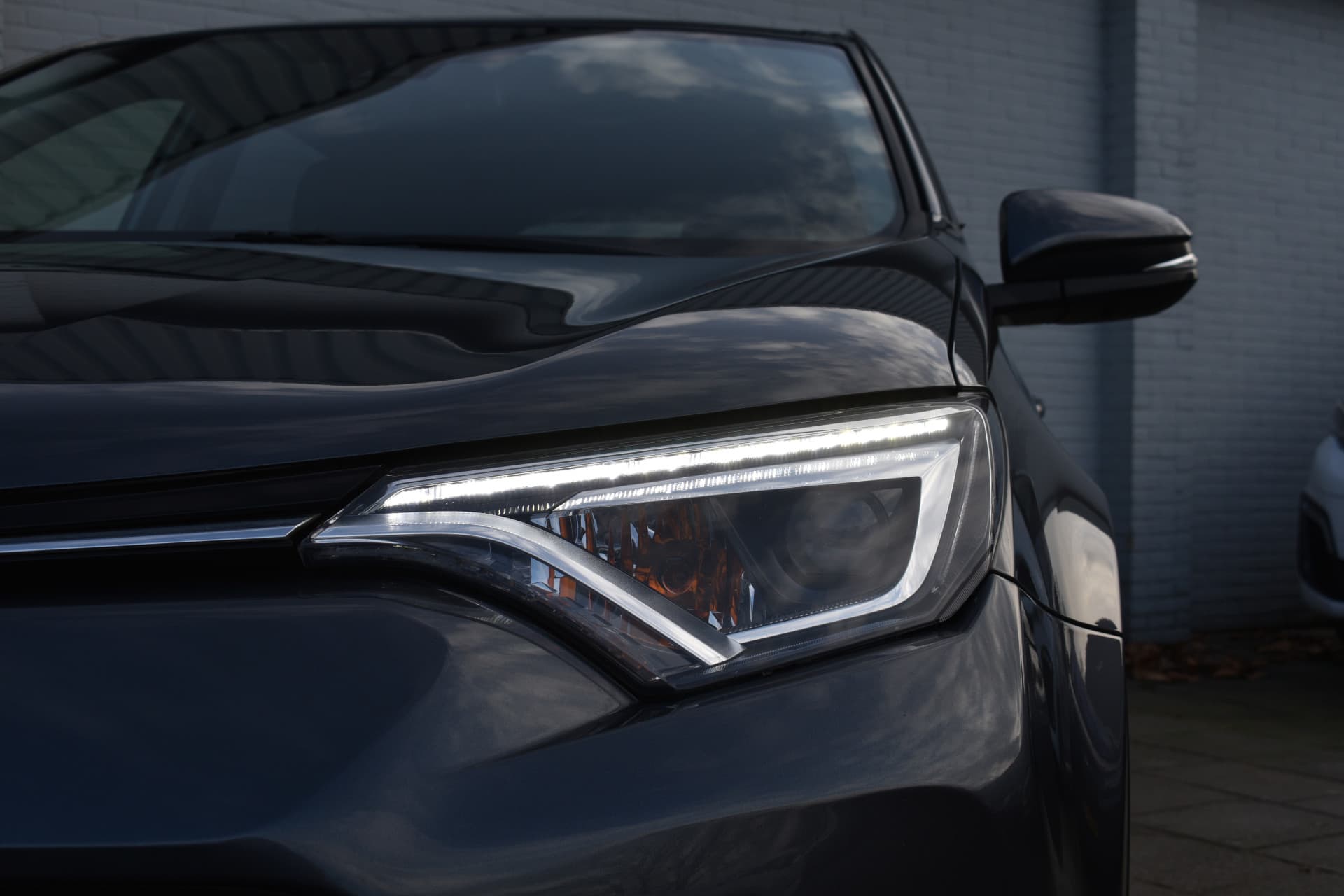 Toyota RAV4 2.5 Hybrid Dynamic Limited Automaat 197pk thumbnail 2