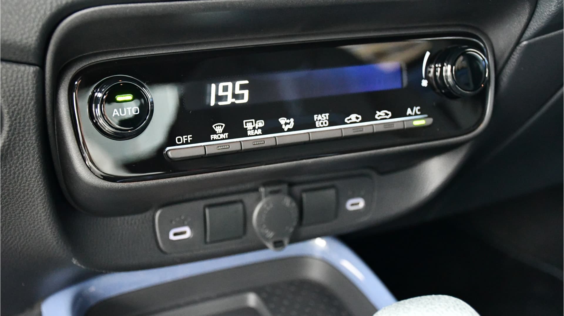 Toyota Aygo X Hybrid 115 pulse Automaat 116pk thumbnail 12