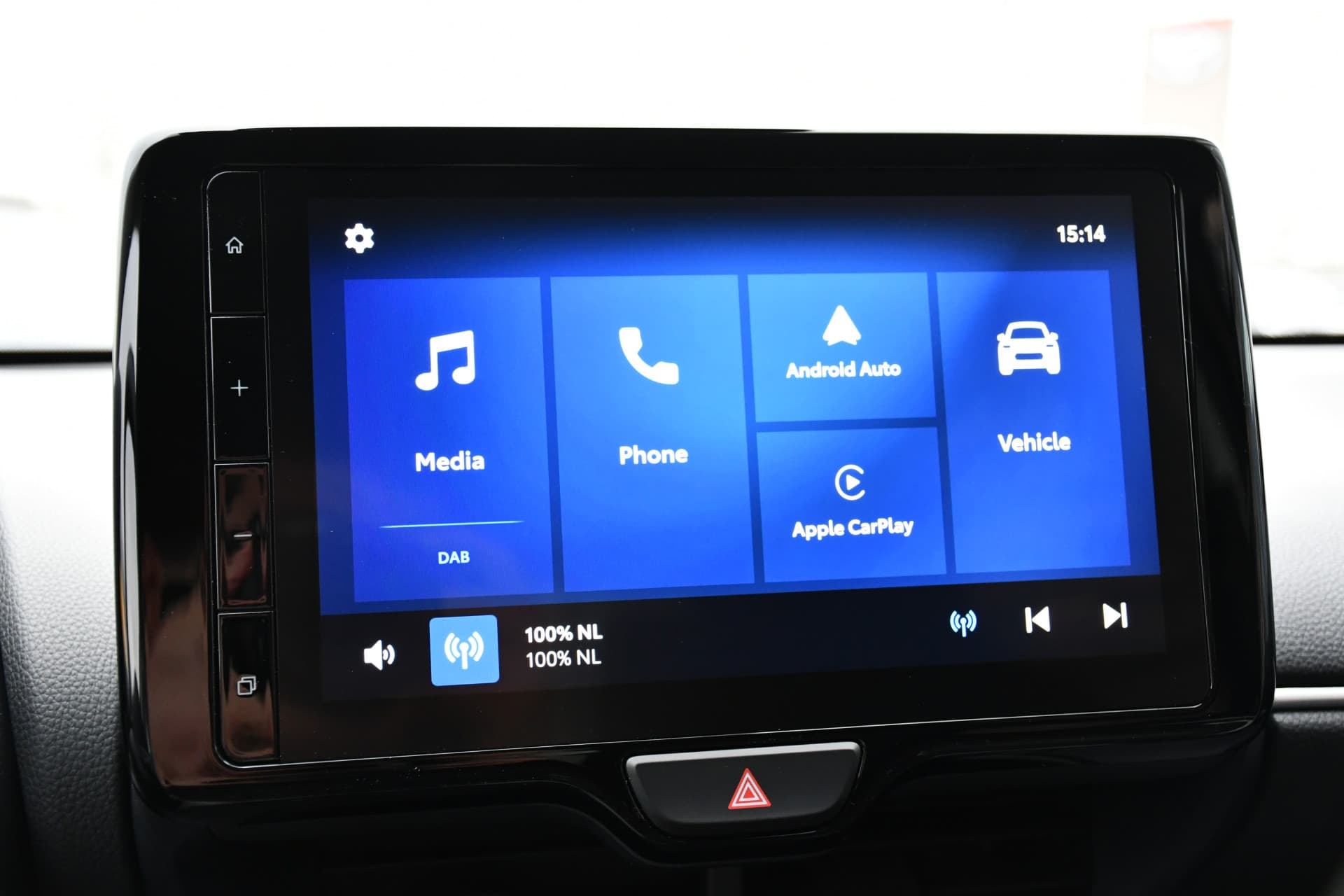 Toyota Yaris 1.5 Hybrid 115 Dynamic Limited 116pk Automaat thumbnail 8