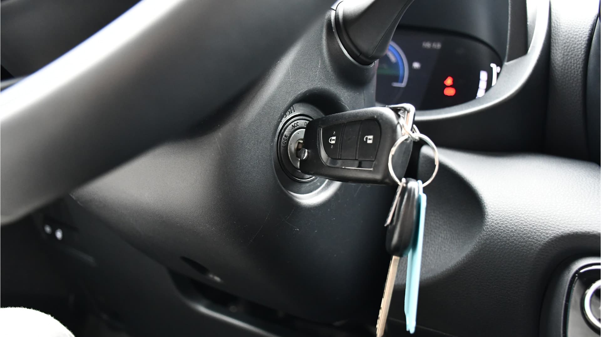 Toyota Yaris 1.5 Hybrid 115 Dynamic Limited 116pk Automaat thumbnail 17