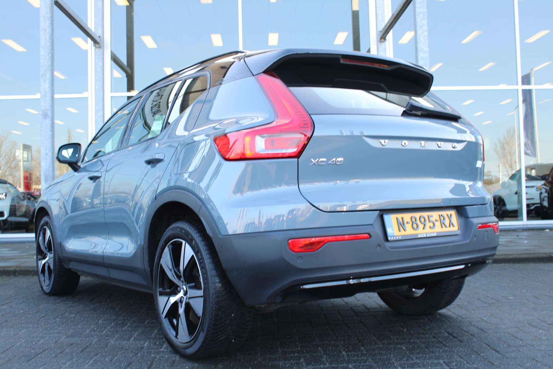 Volvo XC40 Recharge Twin Plus thumbnail 3