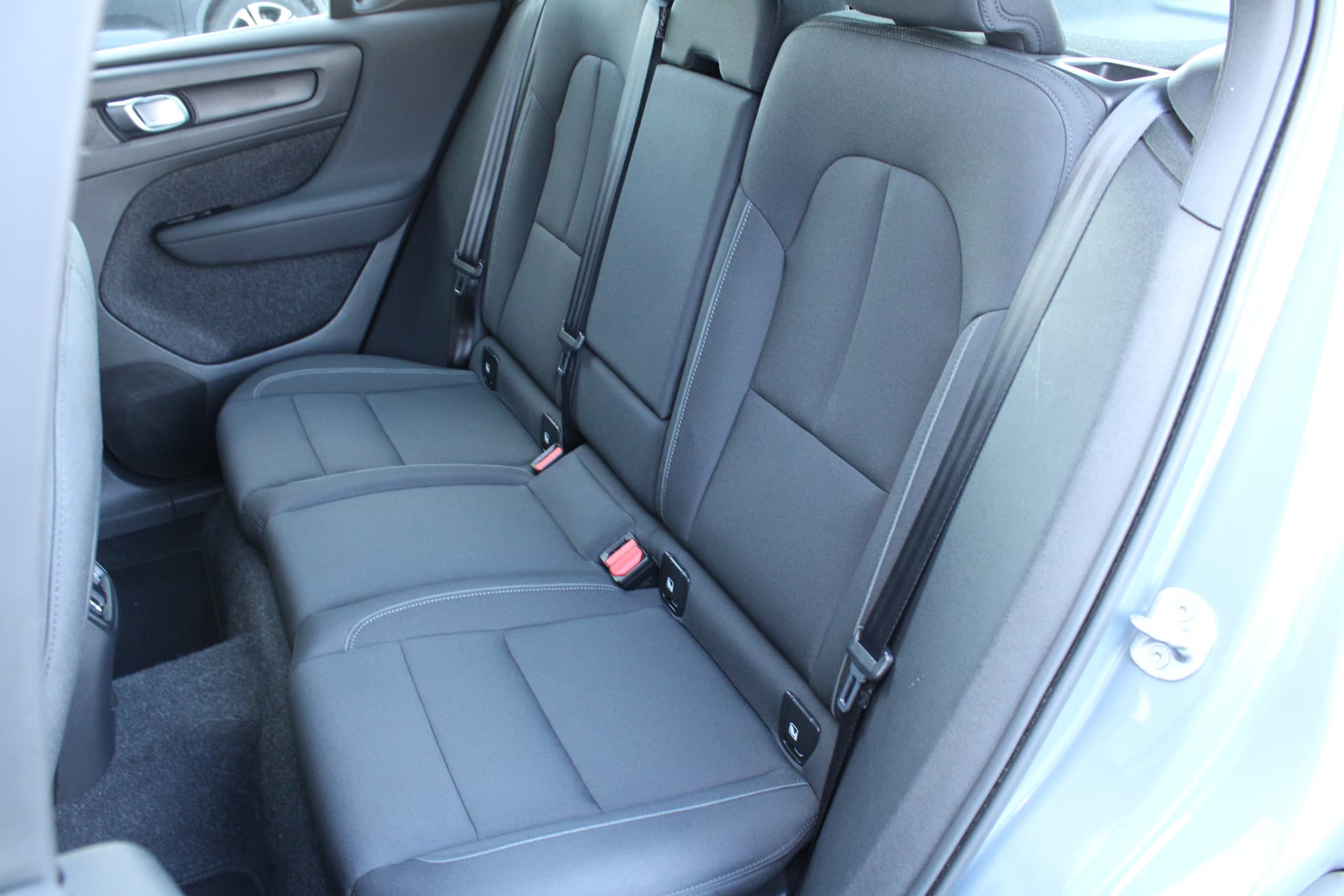 Volvo XC40 Recharge Twin Plus thumbnail 16