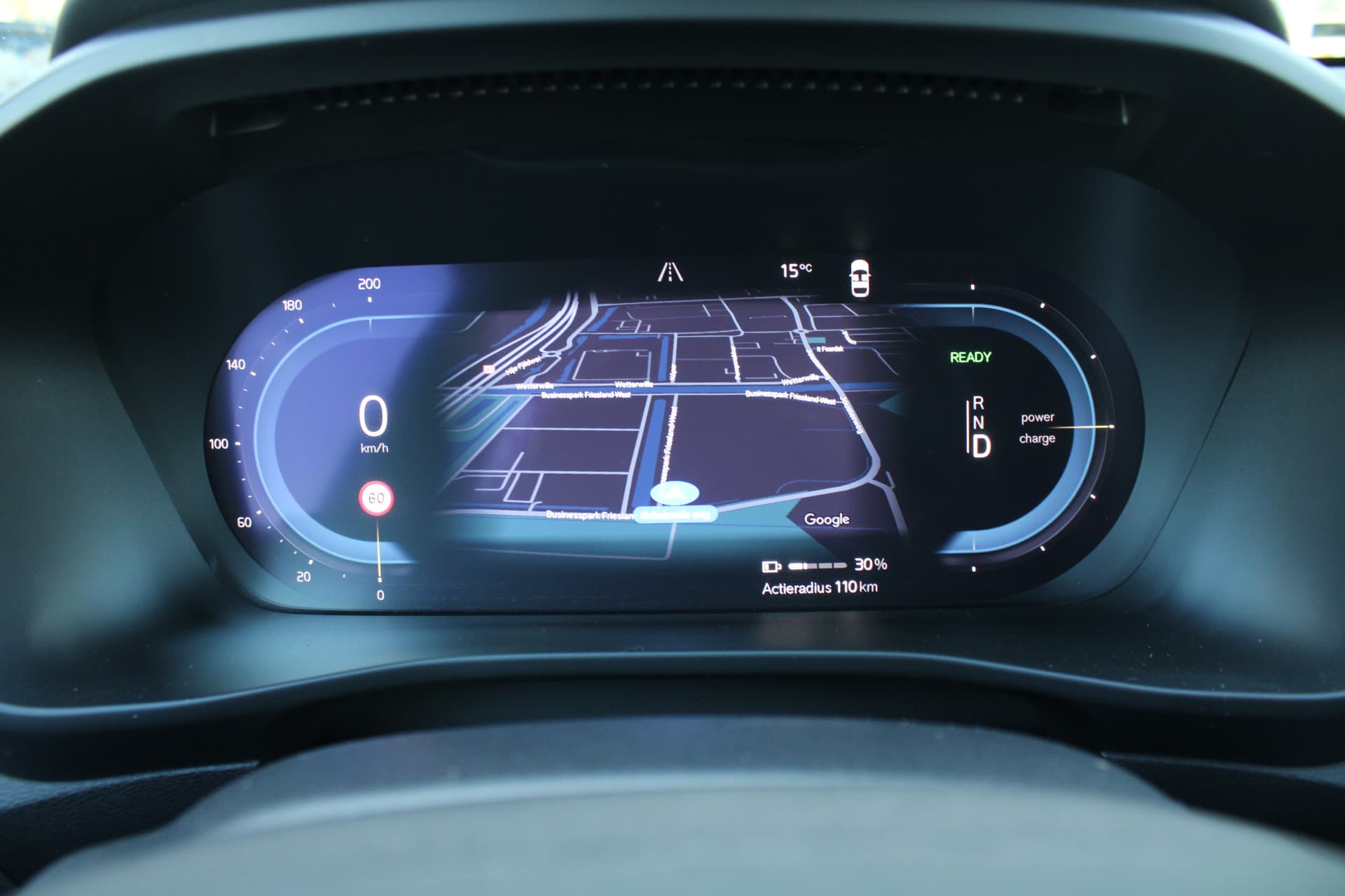 Volvo XC40 Recharge Twin Plus thumbnail 21