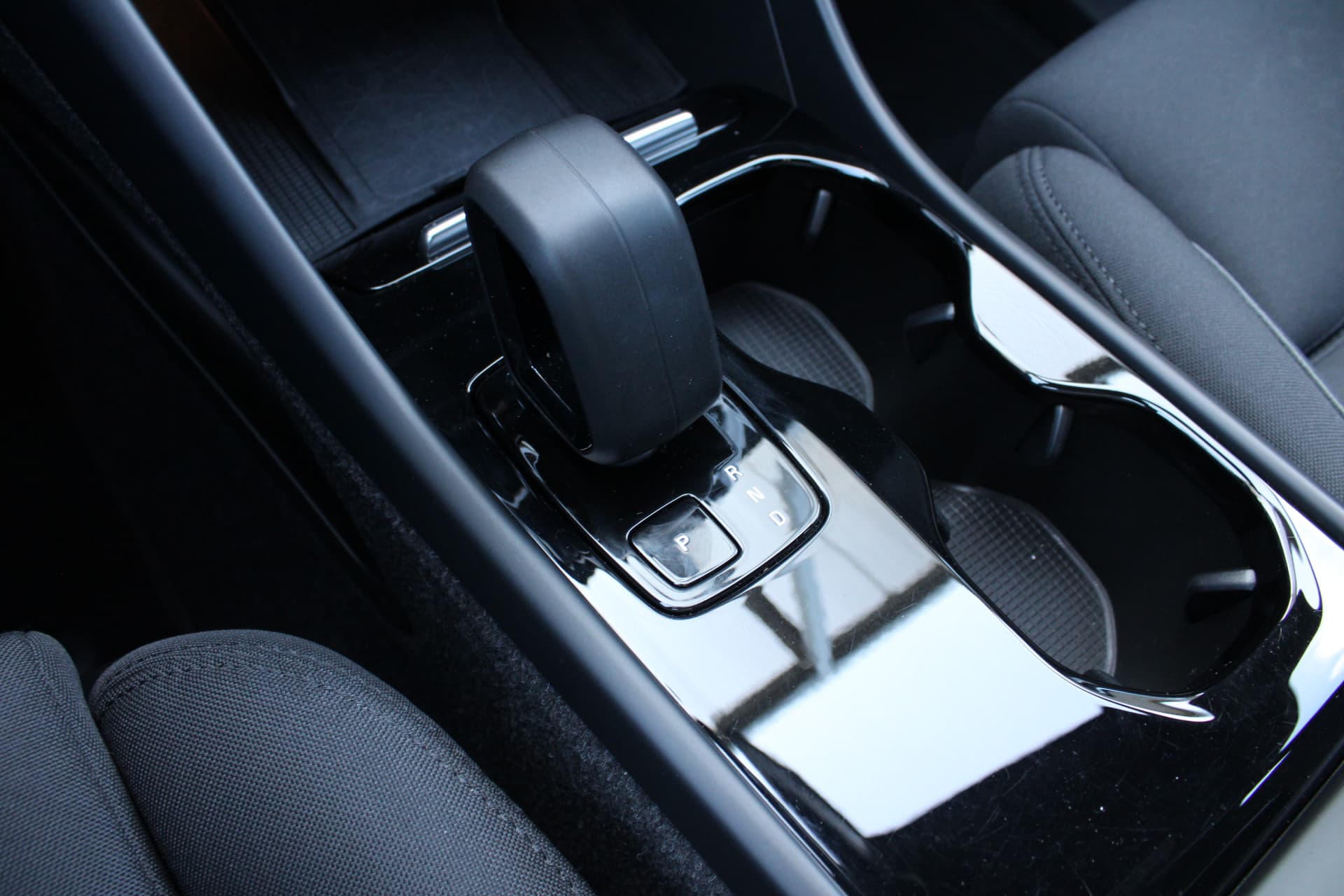 Volvo XC40 Recharge Twin Plus thumbnail 29