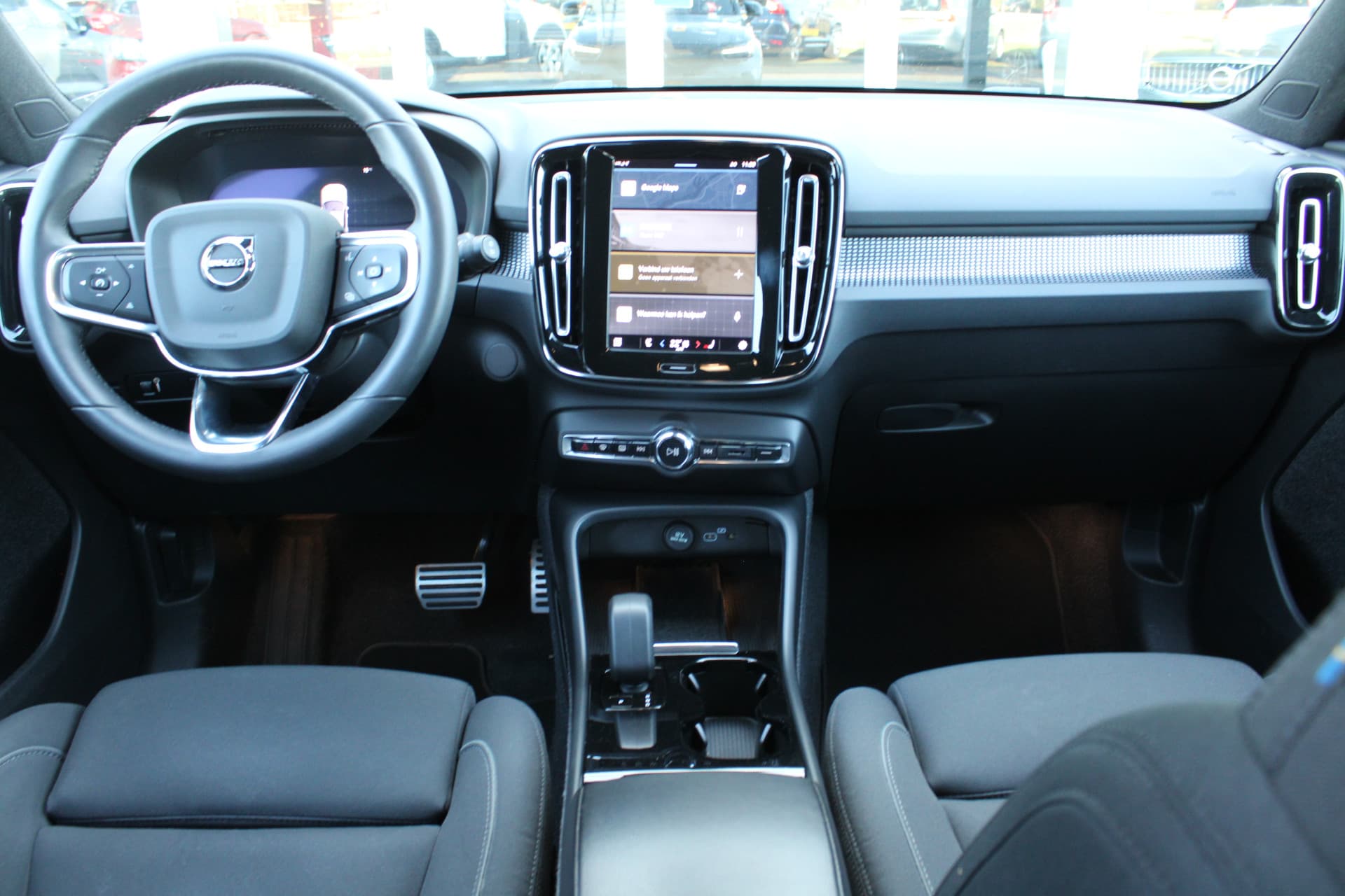 Volvo XC40 Recharge Twin Plus thumbnail 39