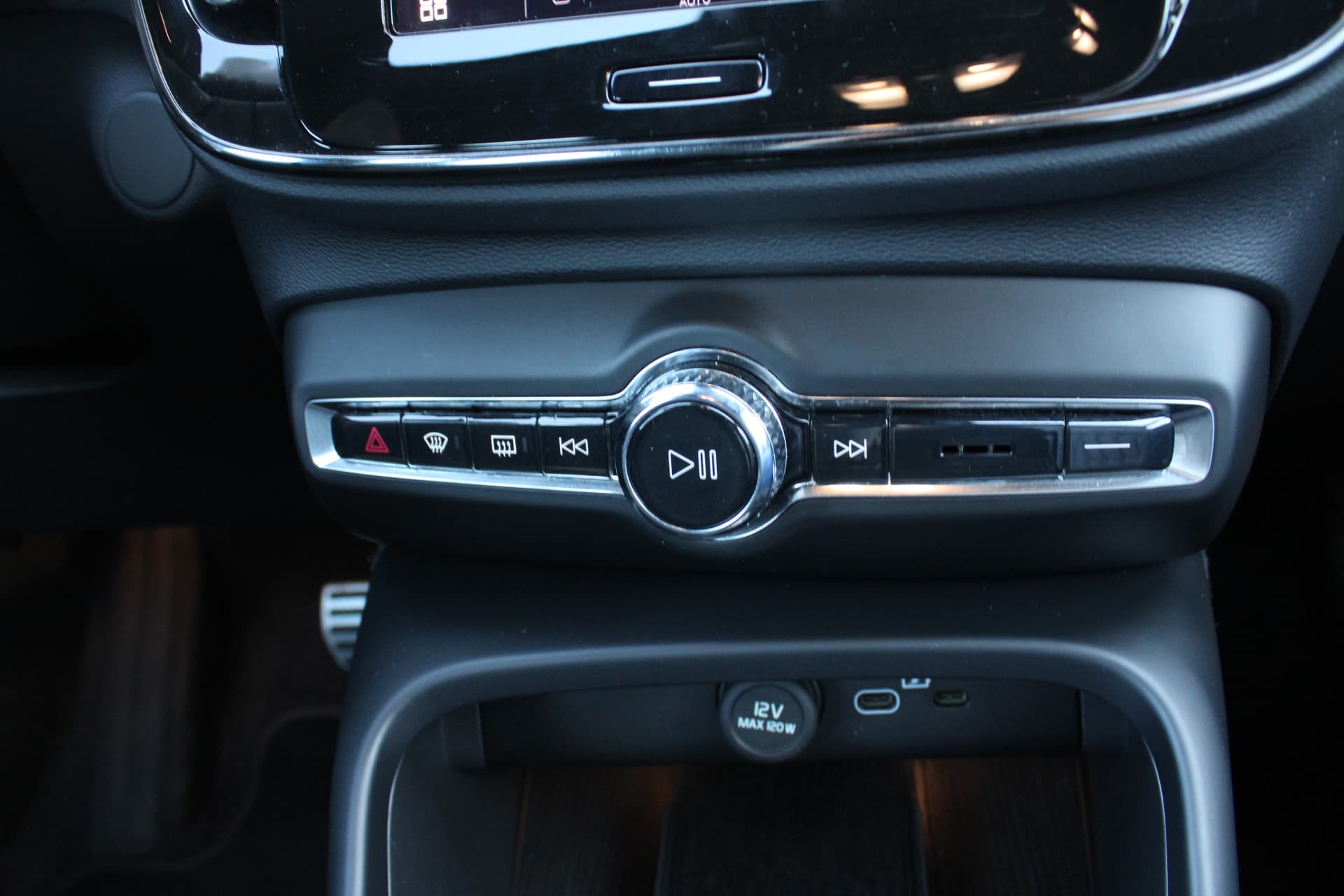 Volvo XC40 Recharge Twin Plus thumbnail 54