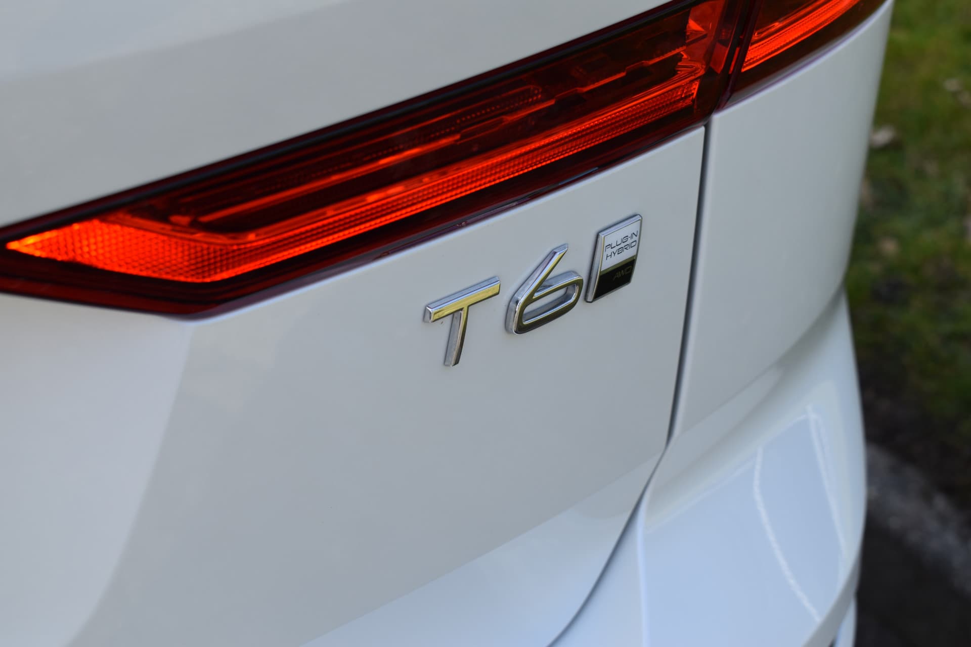 Volvo XC60 T6 AWD 350PK Plug-in Hybrid Plus Dark thumbnail 18