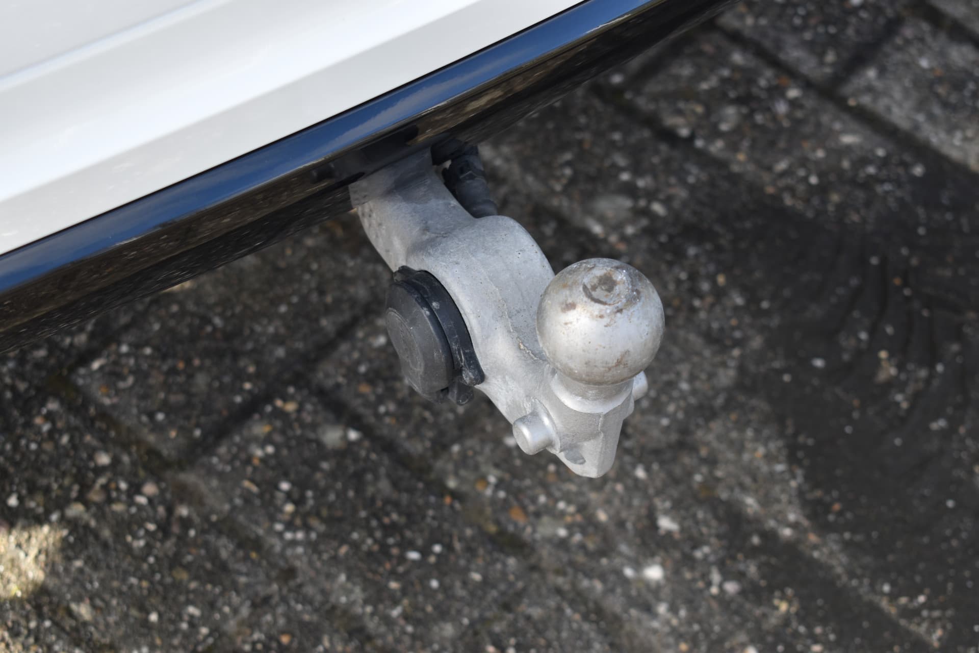 Volvo XC60 T6 AWD 350PK Plug-in Hybrid Plus Dark thumbnail 21