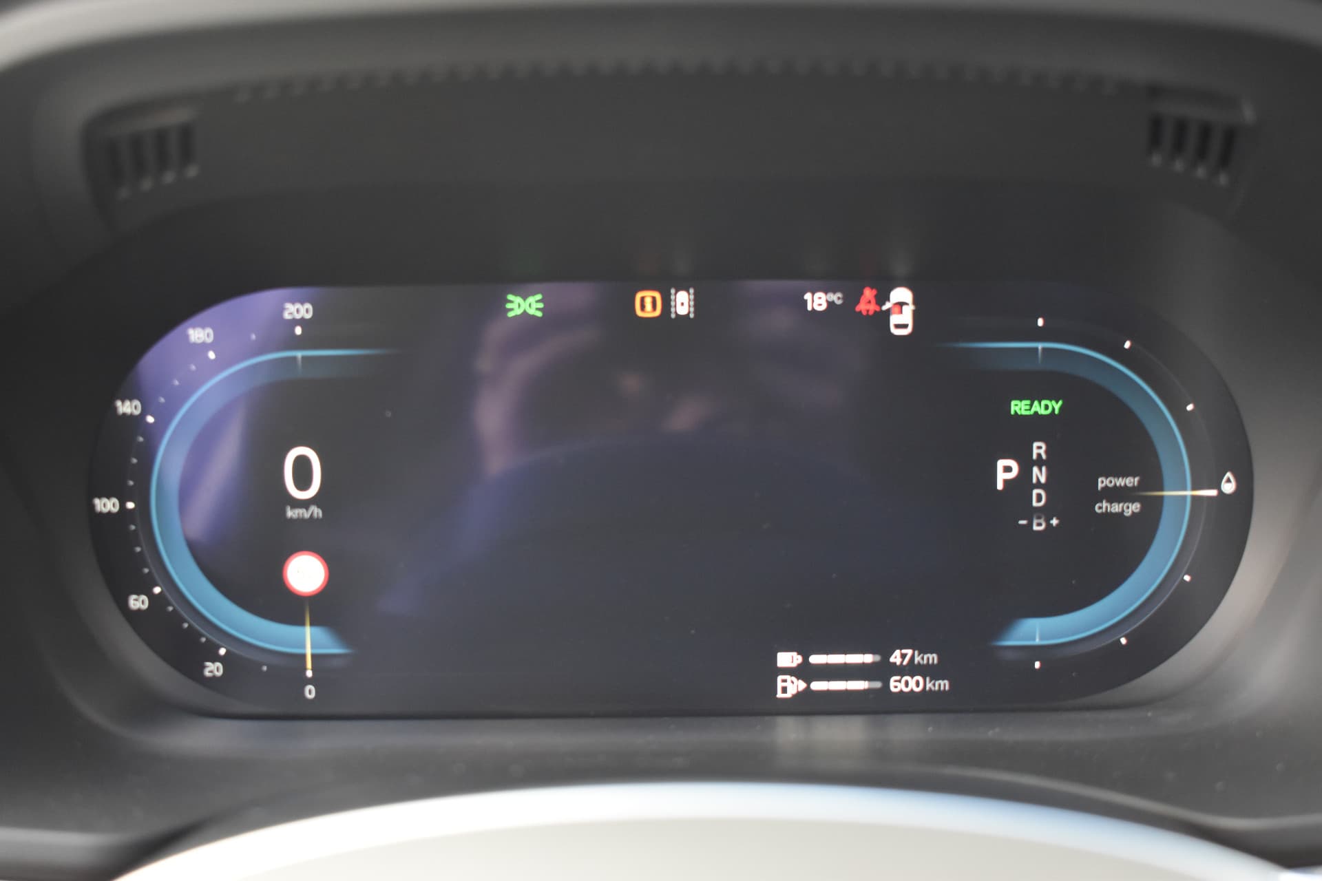 Volvo XC60 T6 AWD 350PK Plug-in Hybrid Plus Dark thumbnail 39