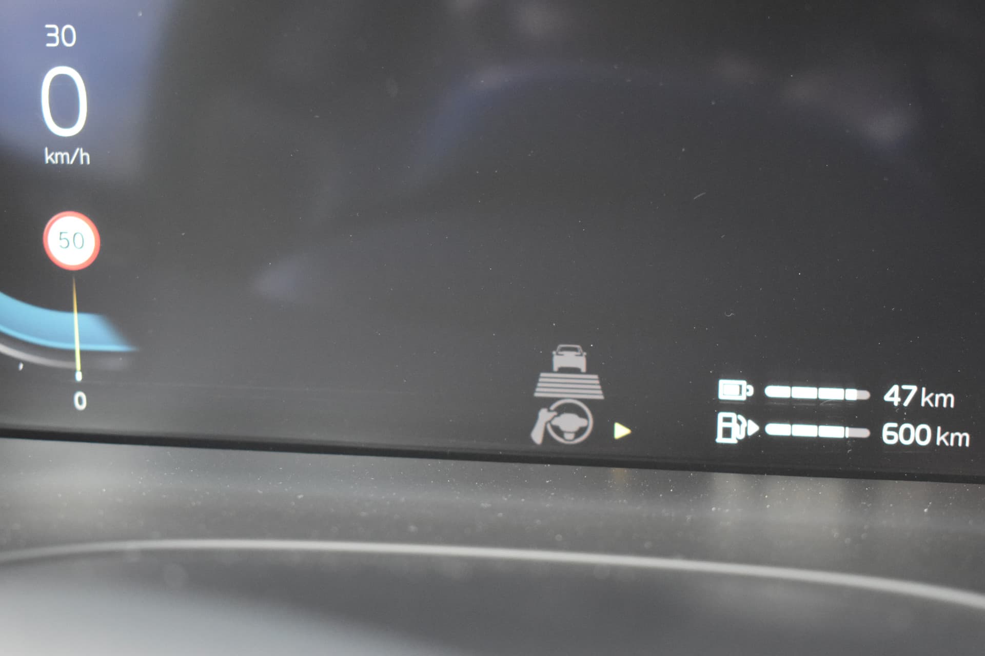 Volvo XC60 T6 AWD 350PK Plug-in Hybrid Plus Dark thumbnail 40