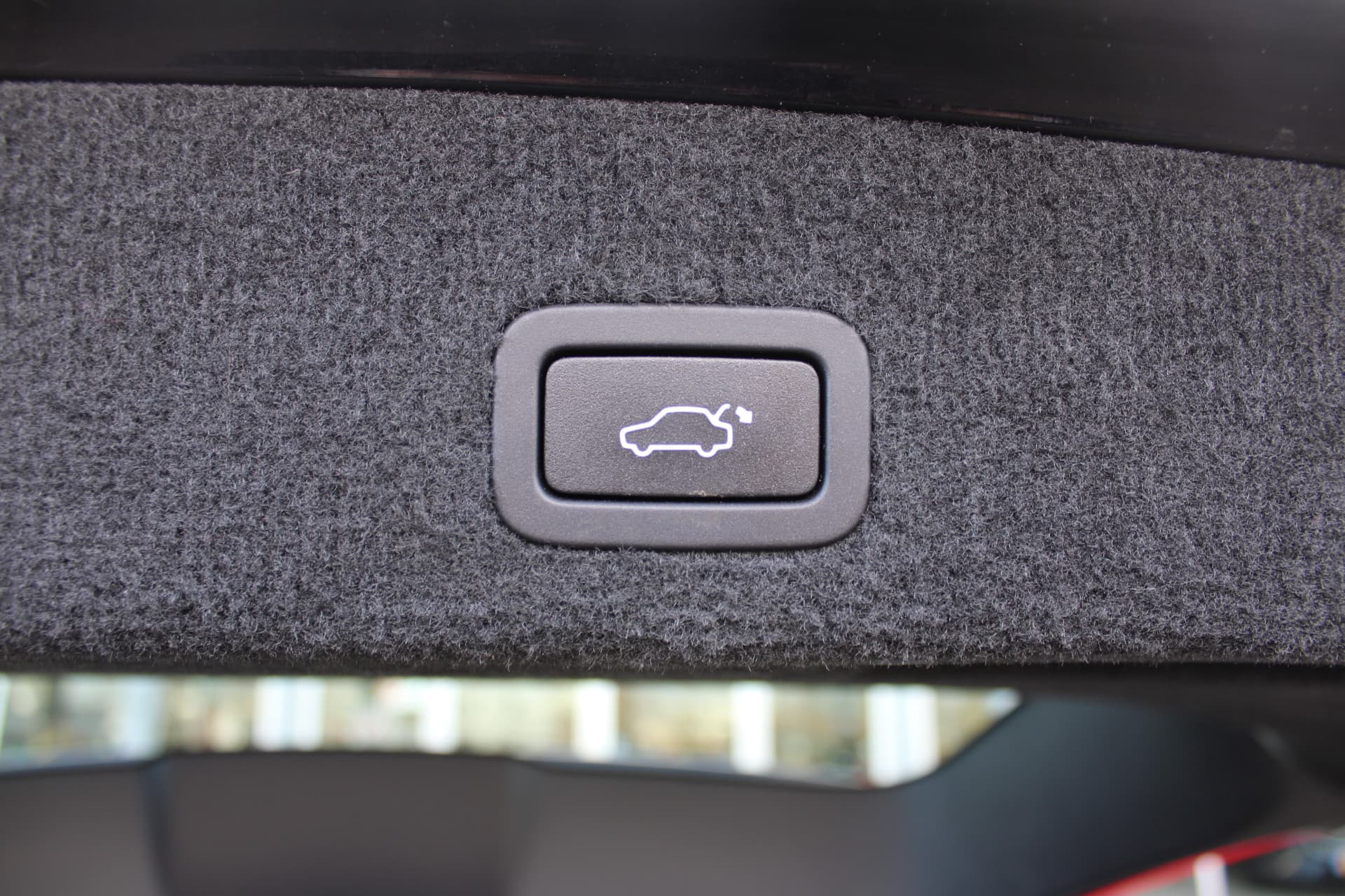 Volvo V70 D2 Dynamic Edition thumbnail 6