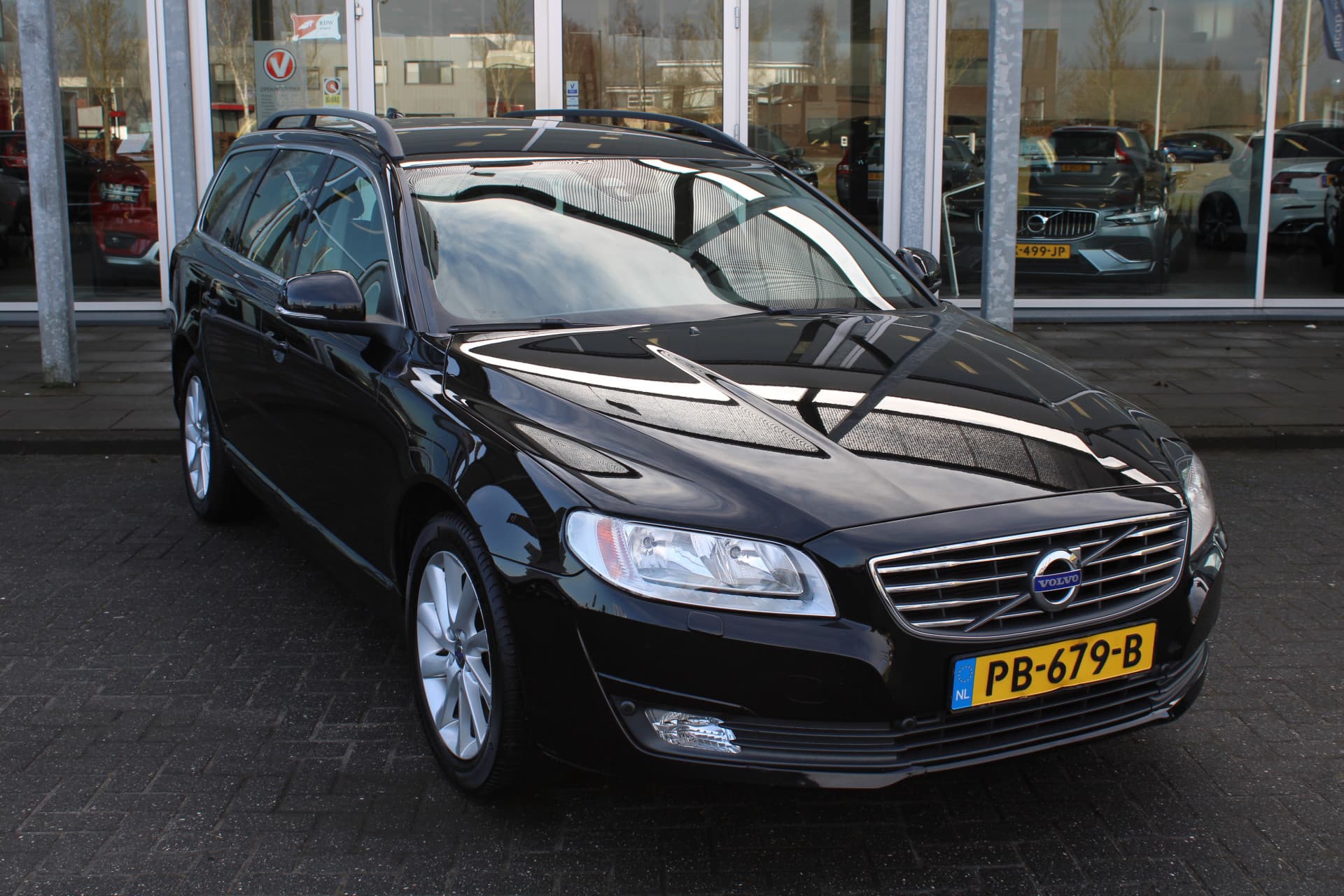 Volvo V70 D2 Dynamic Edition thumbnail 31