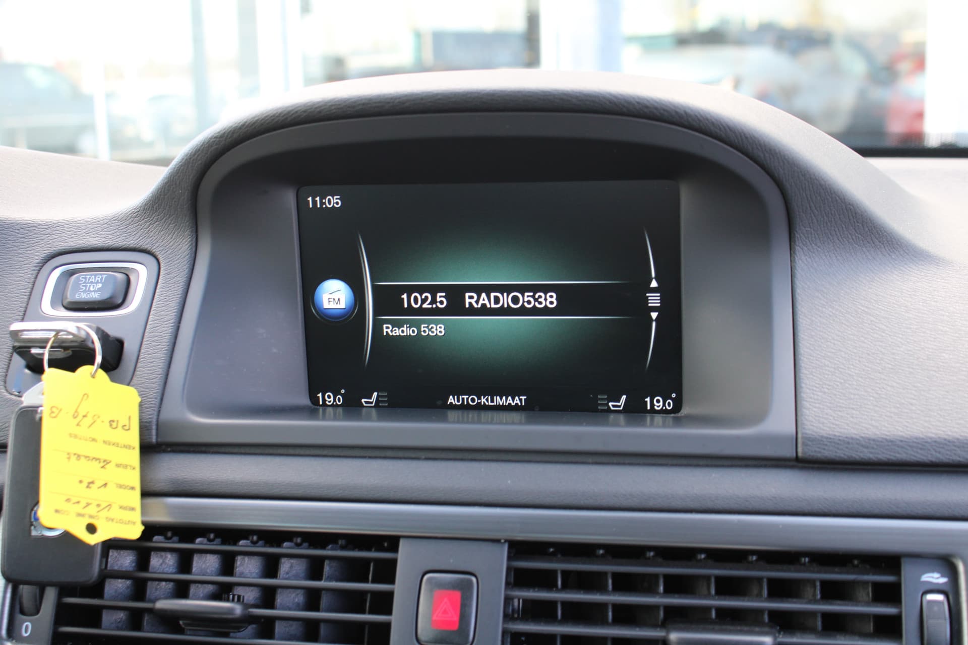 Volvo V70 D2 Dynamic Edition thumbnail 50